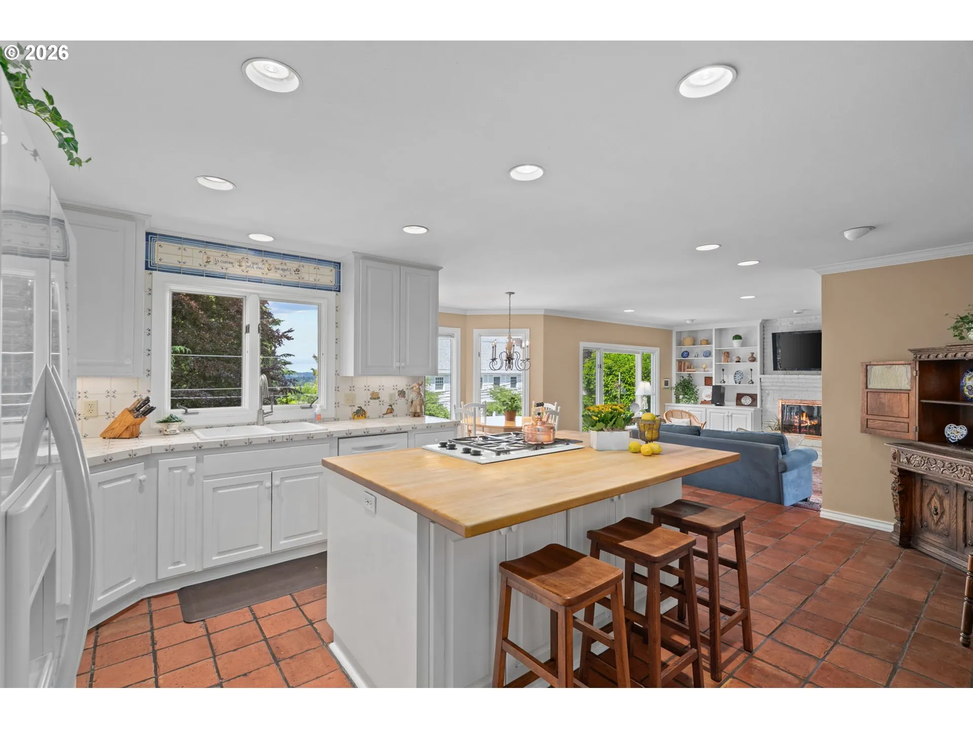 Kitchen-Island