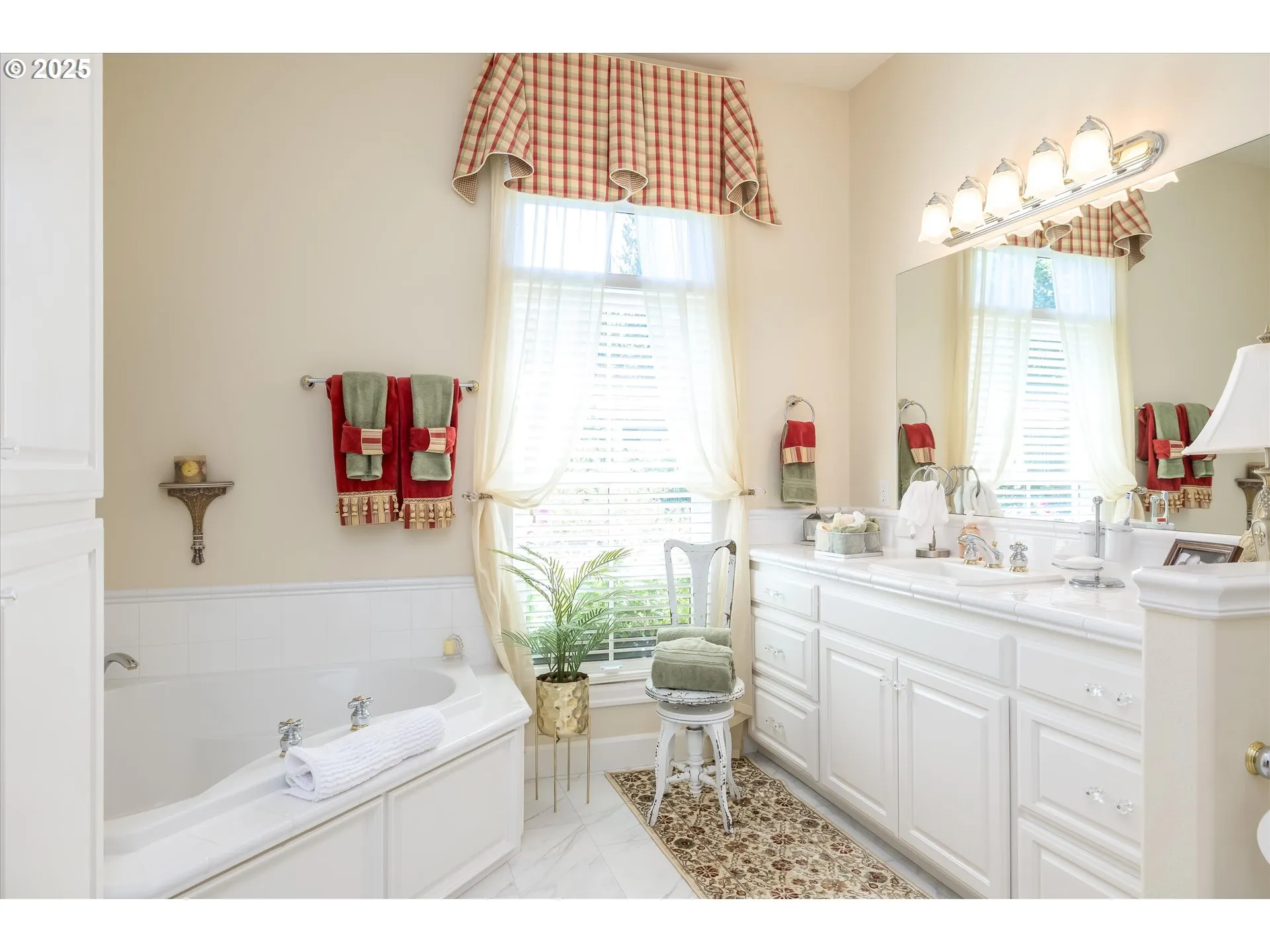 Bathroom-Garden Tub