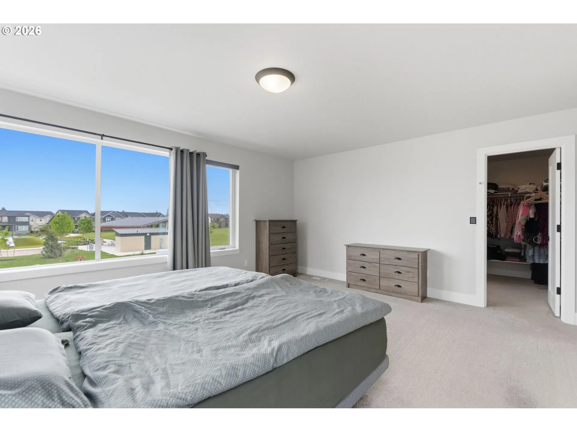 Bedroom, Primary