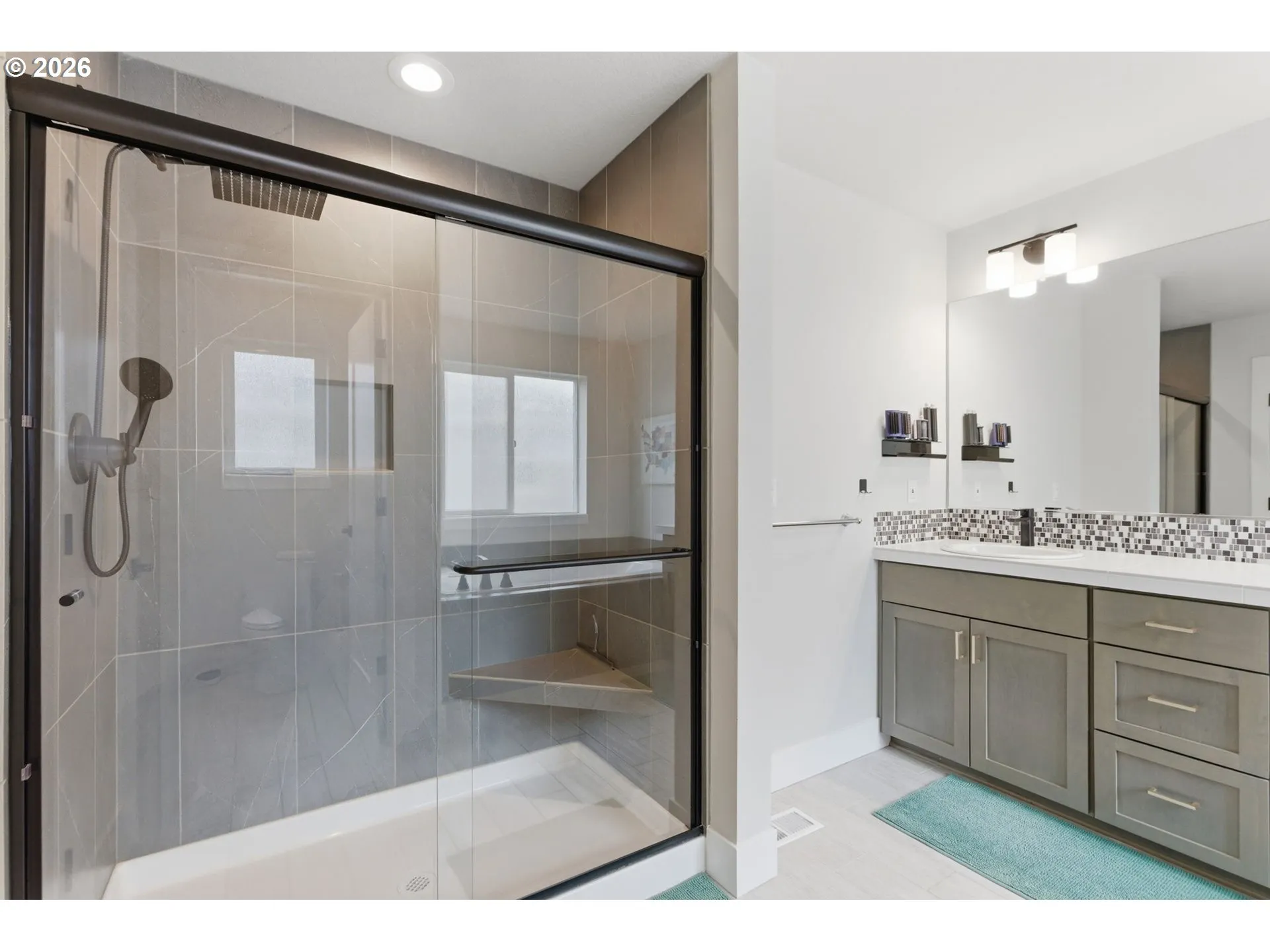 En Suite Bathroom