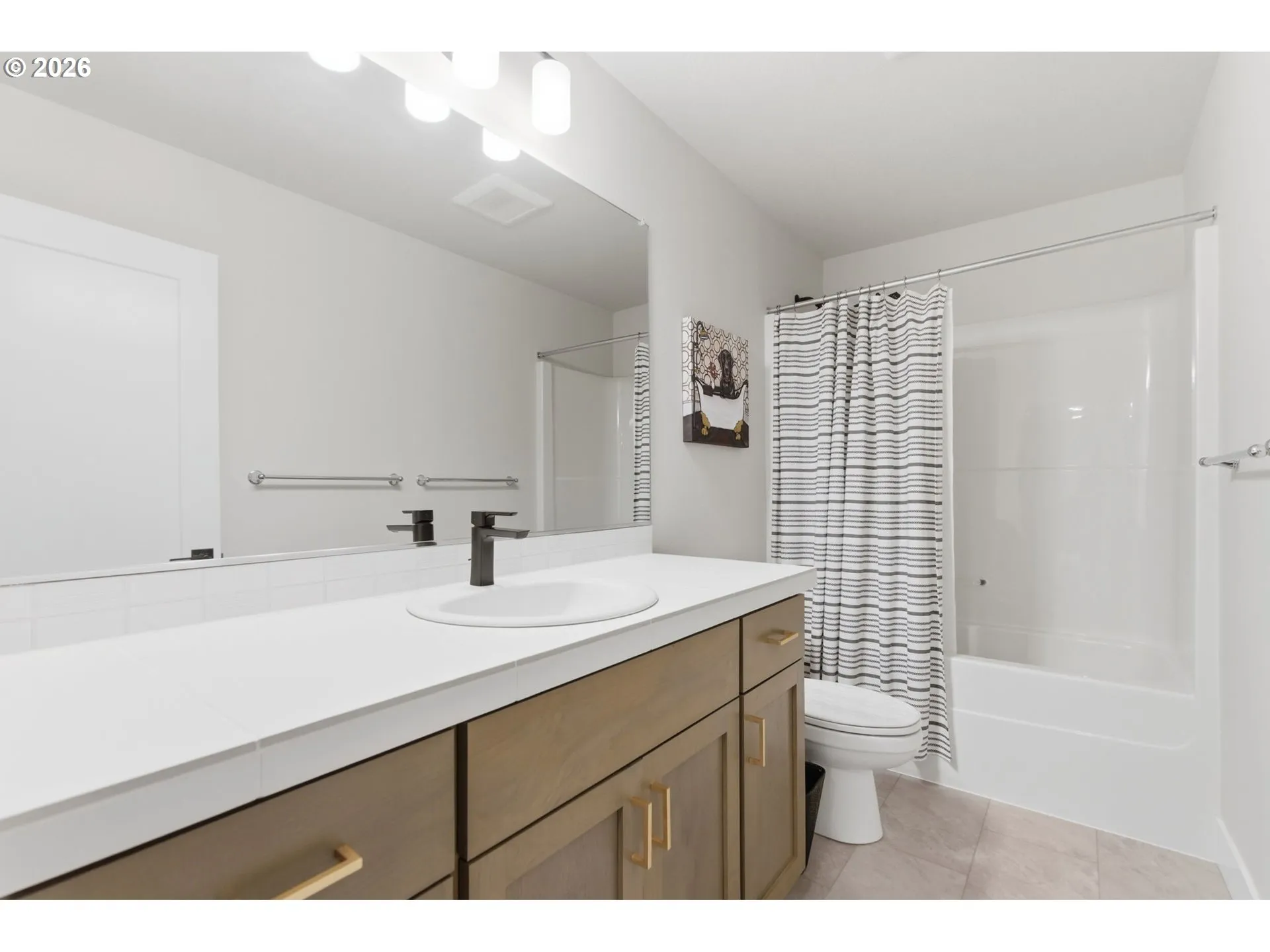 Bathroom-Hall