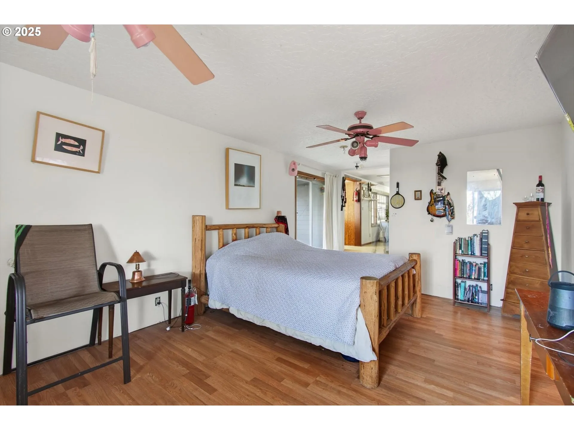 Bedroom, Primary-Ceiling Fan