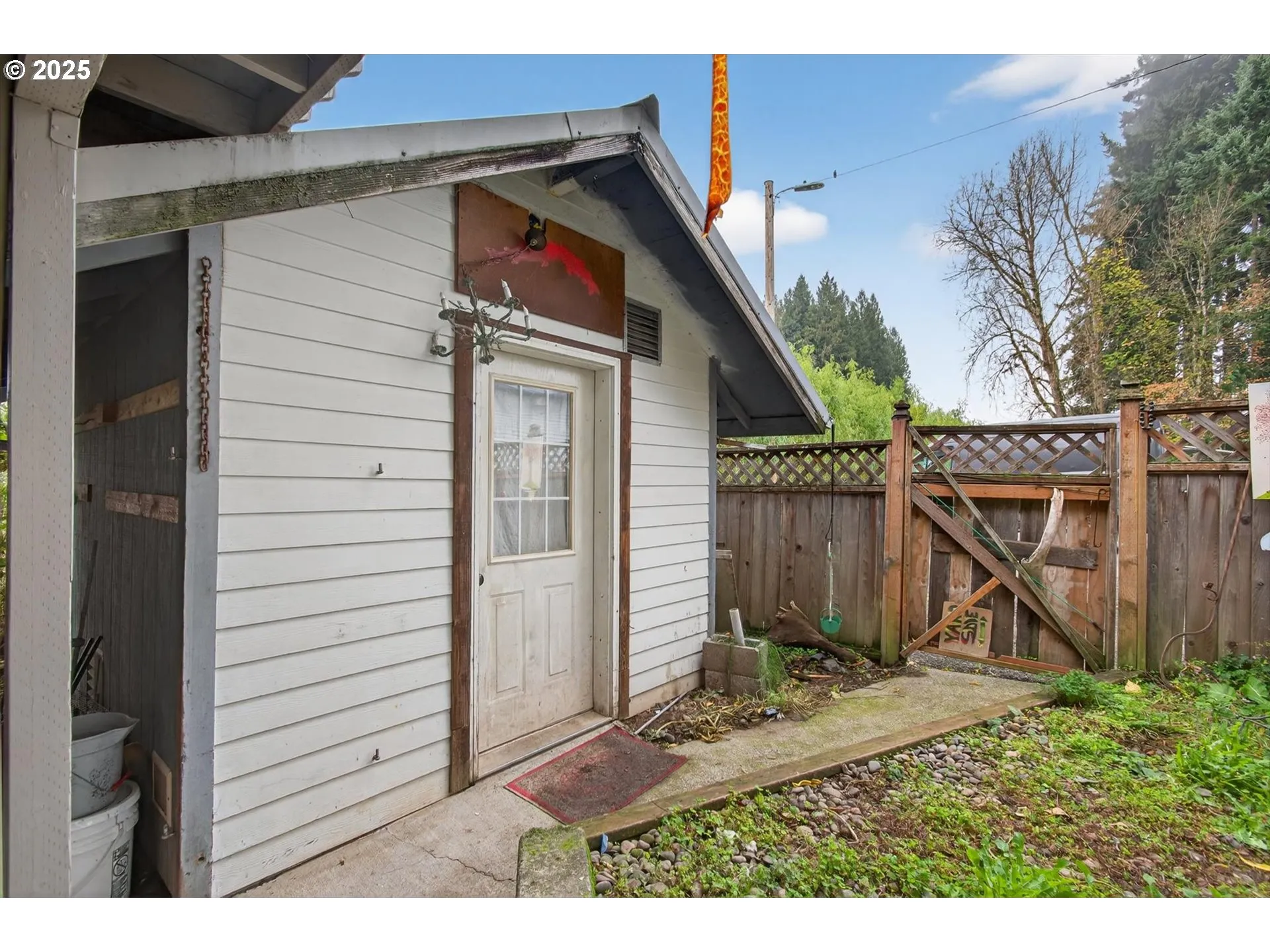 Shed