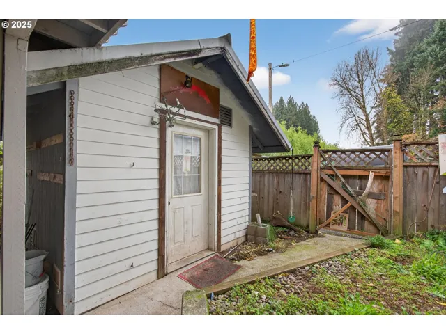 Shed