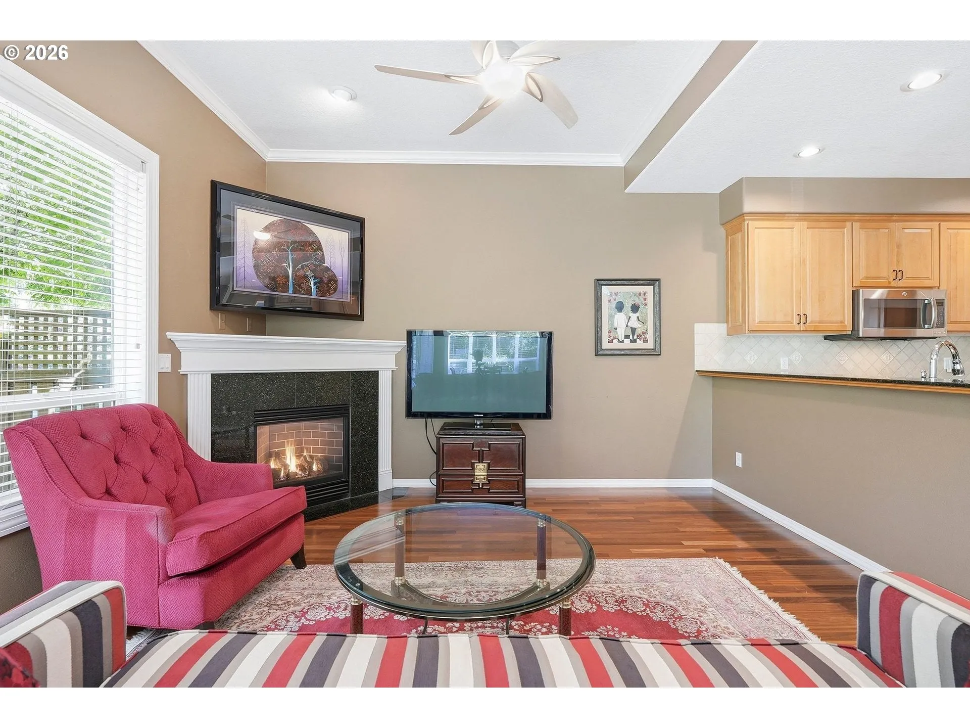 Living Room-Fireplace