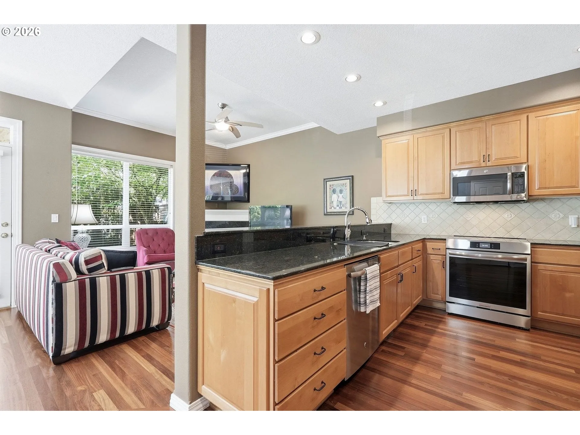 Kitchen/Living Room