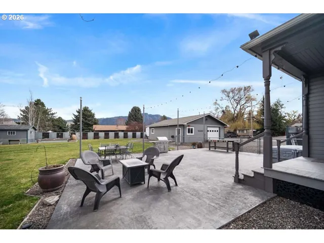 Patio-Backyard