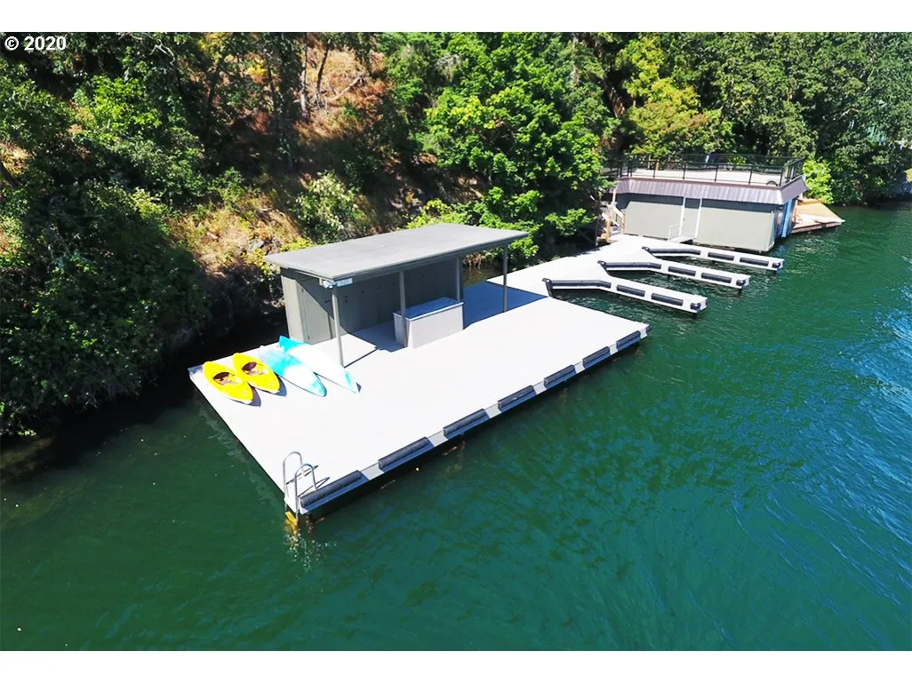 Lake Access
