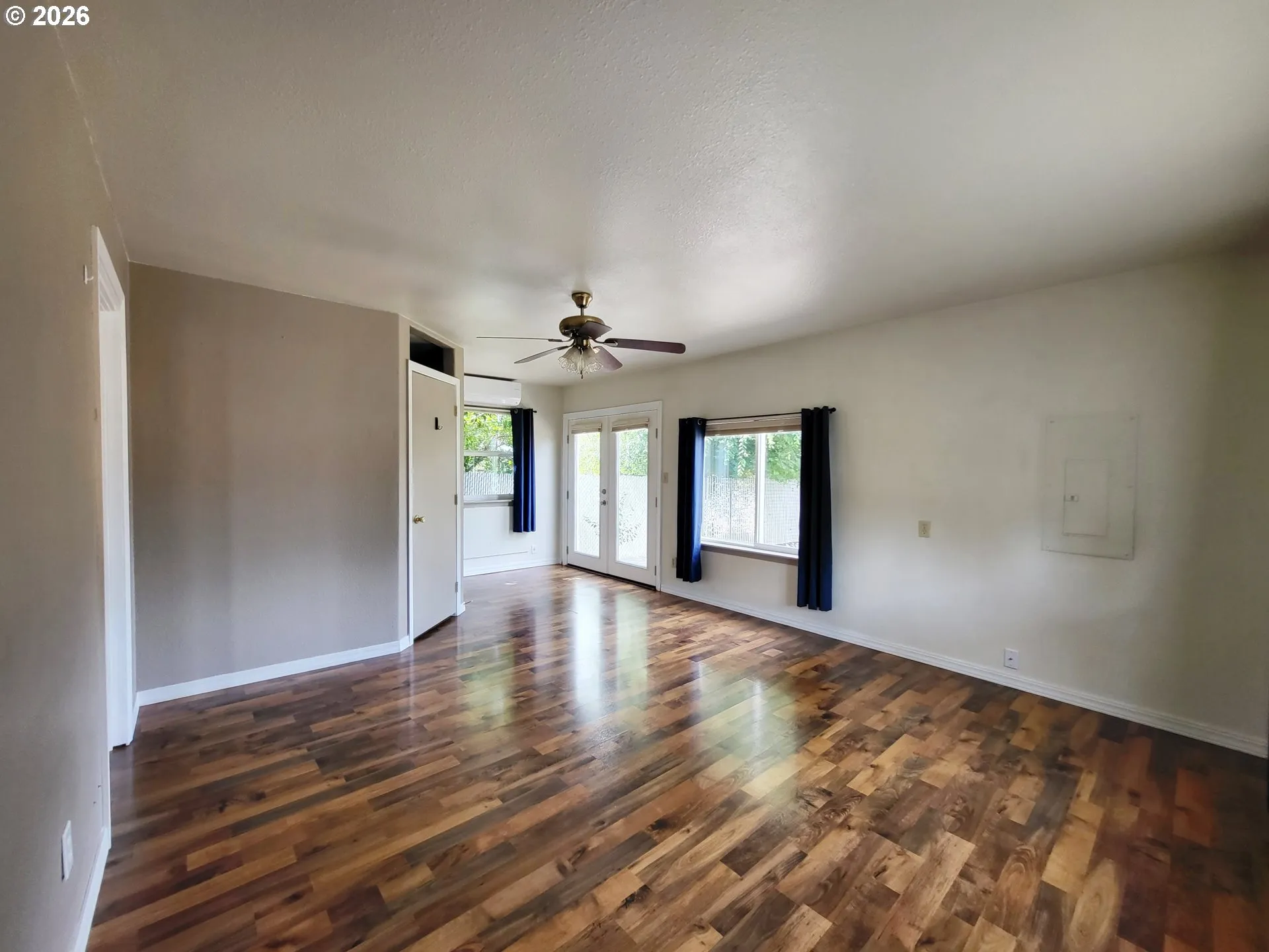 Bonus Room-Ceiling Fan