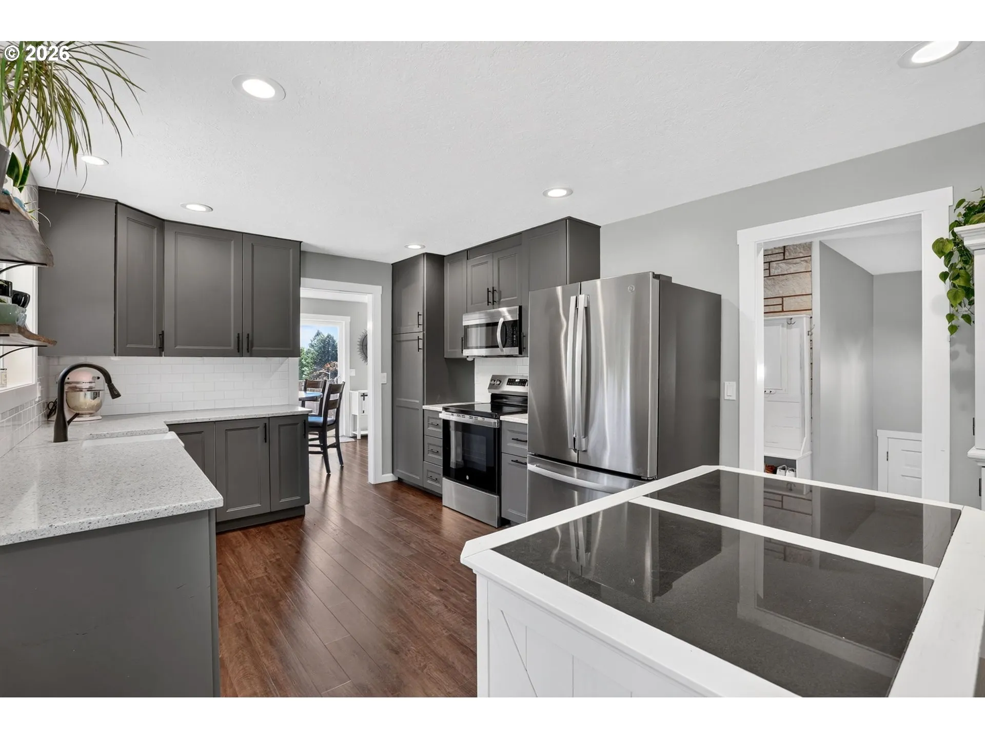 Kitchen-Island