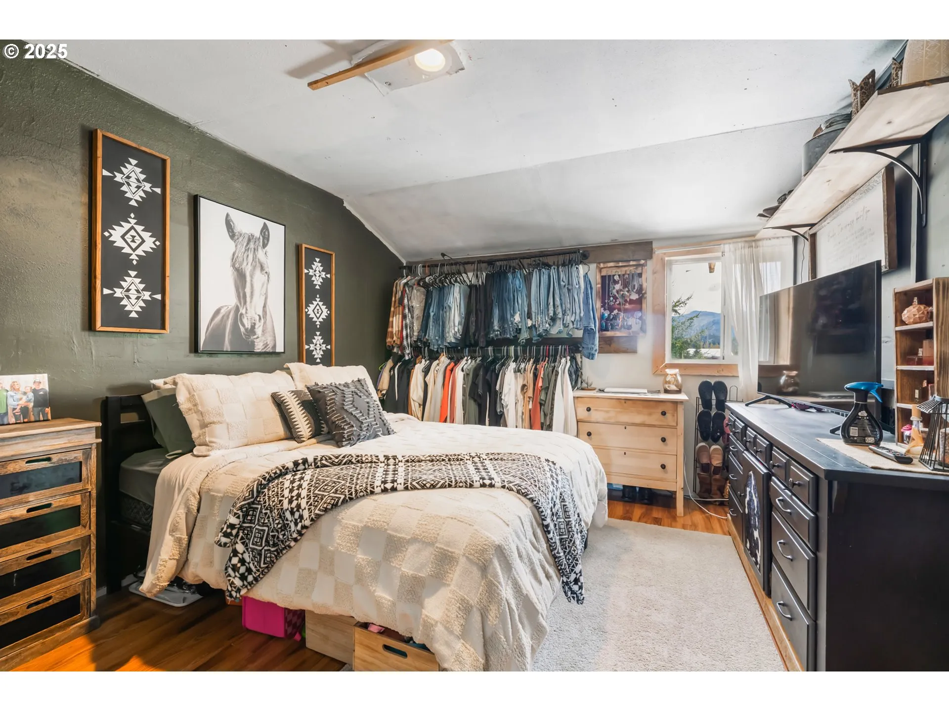 Upstairs Unit