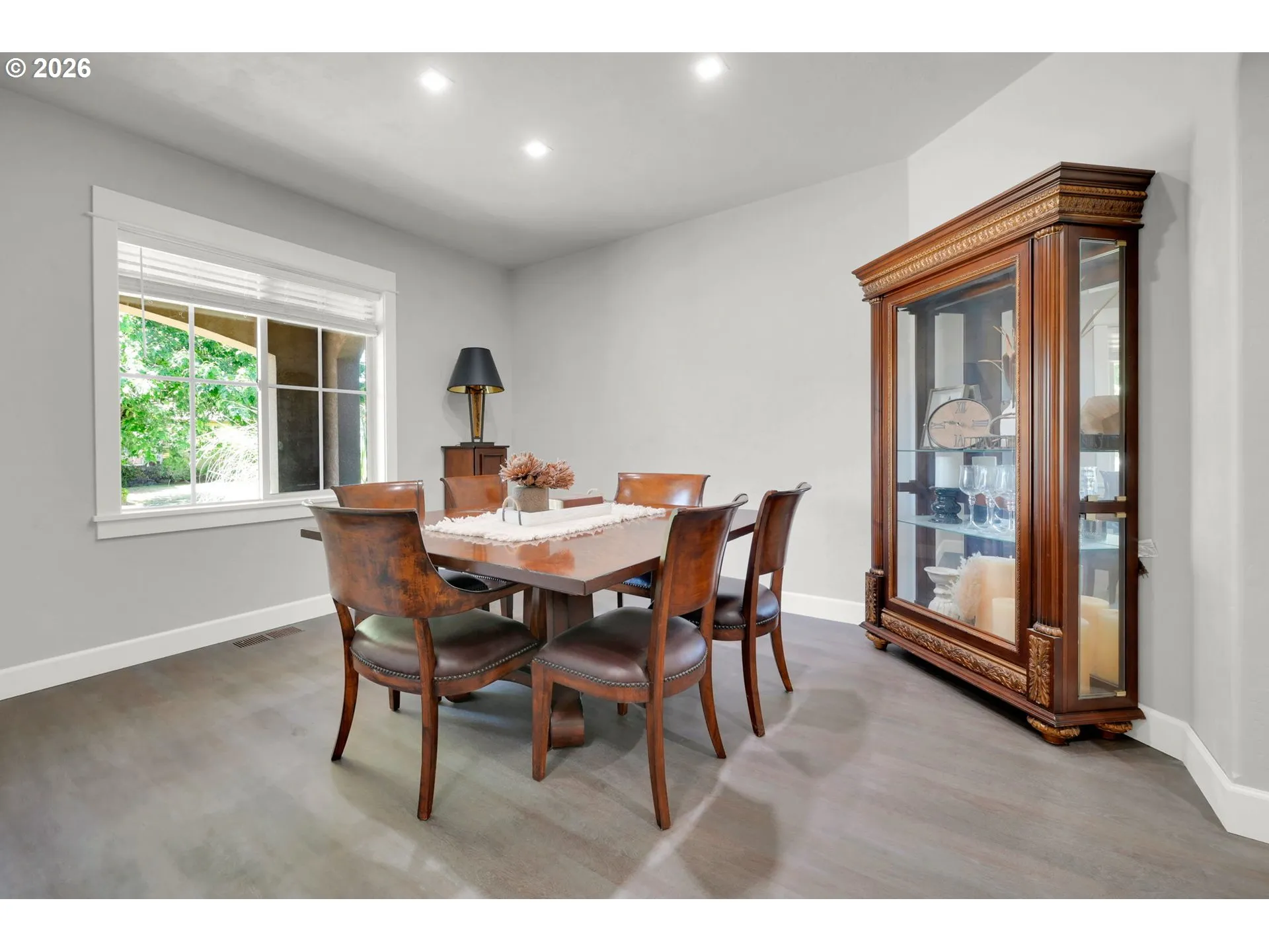 Dining Room-Formal