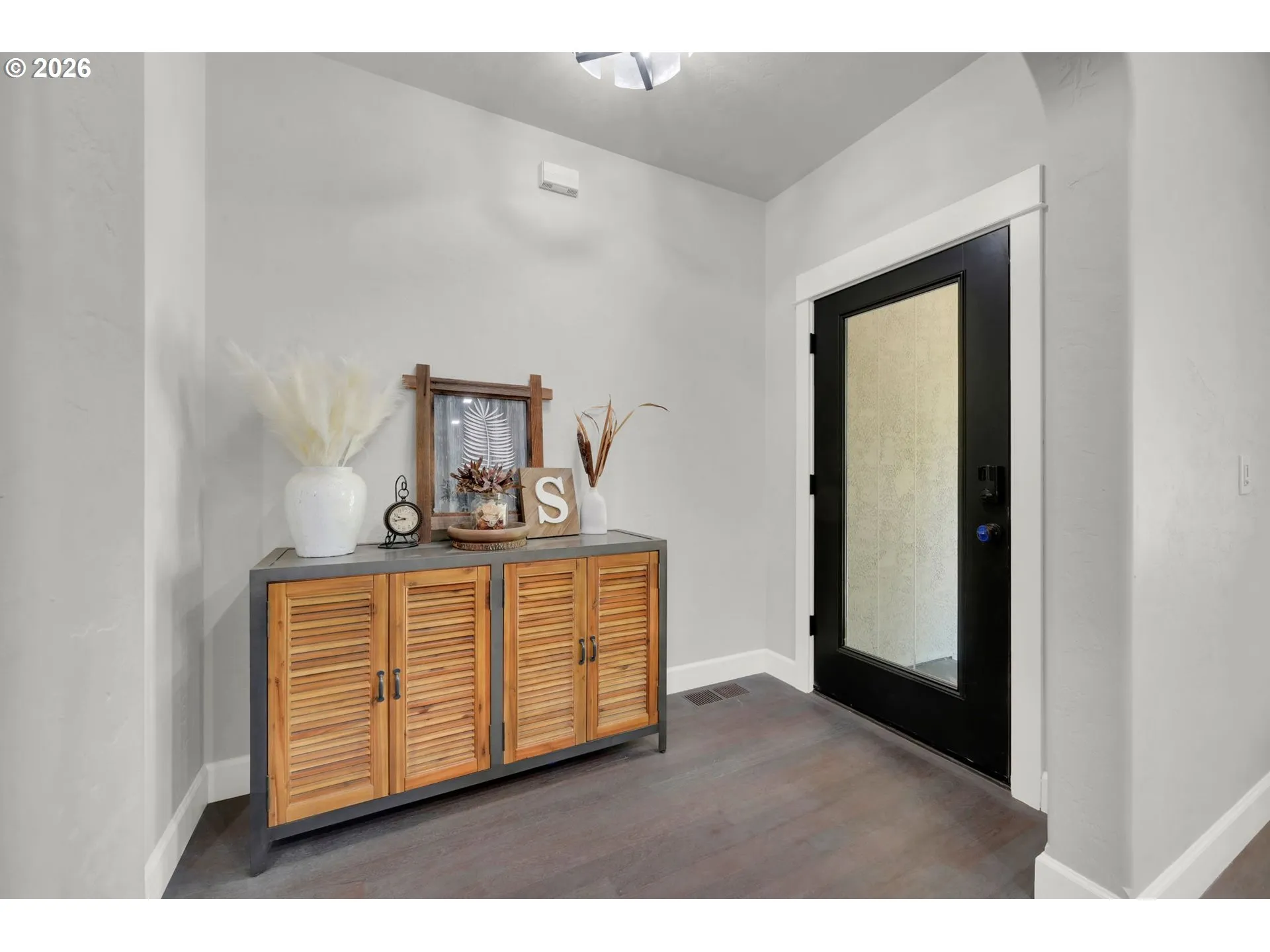 Entrance/Foyer