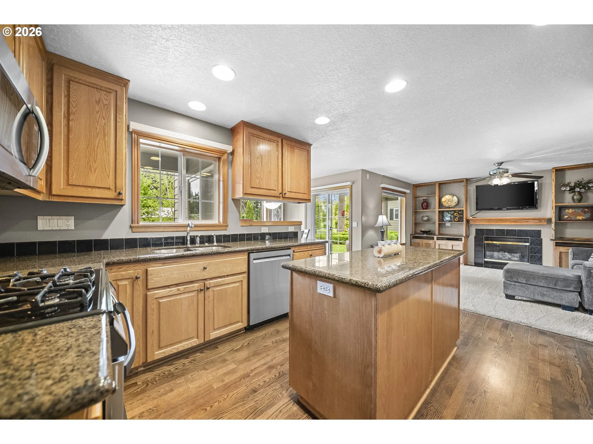 Kitchen-Island