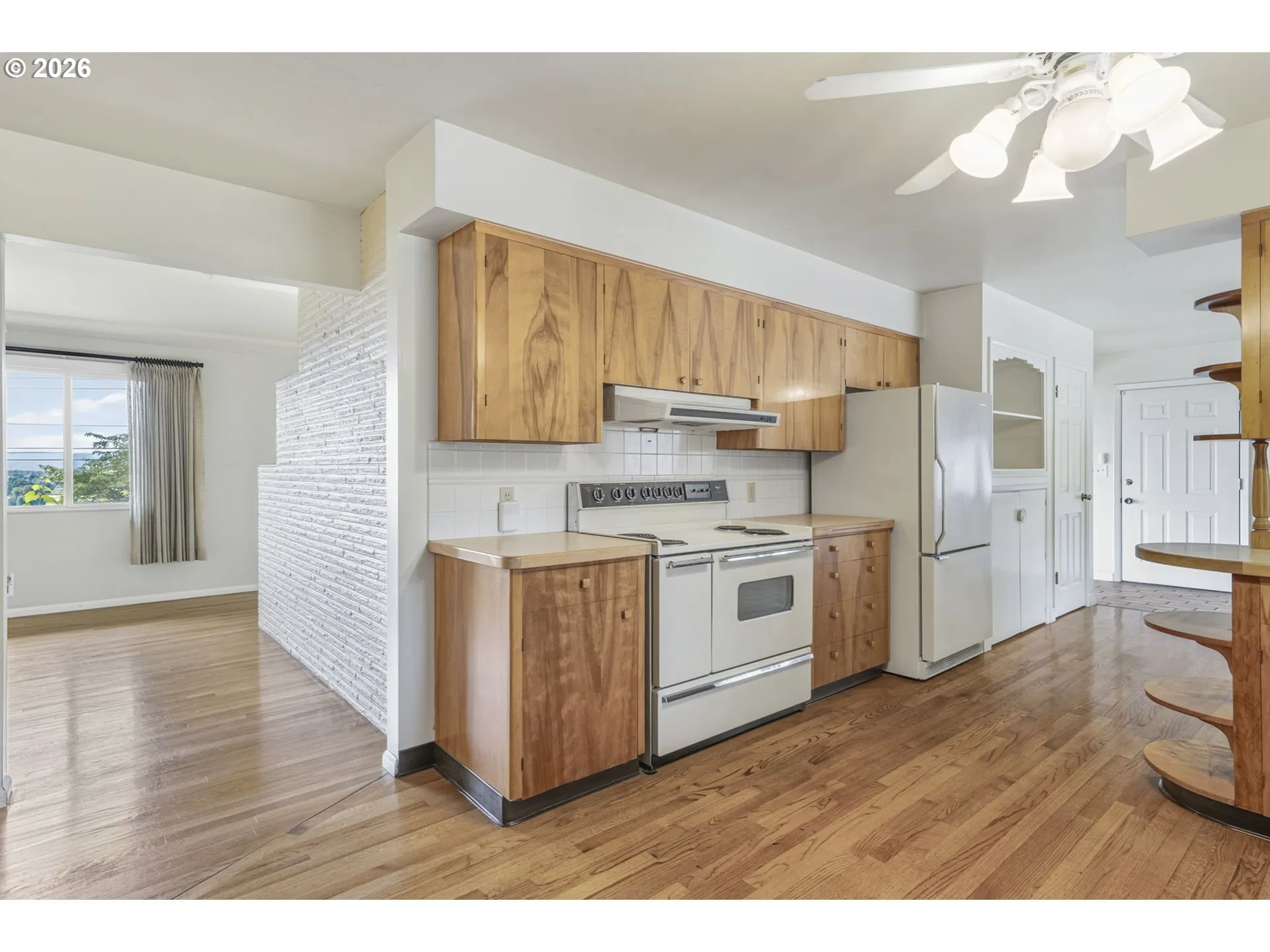 Kitchen-Oven