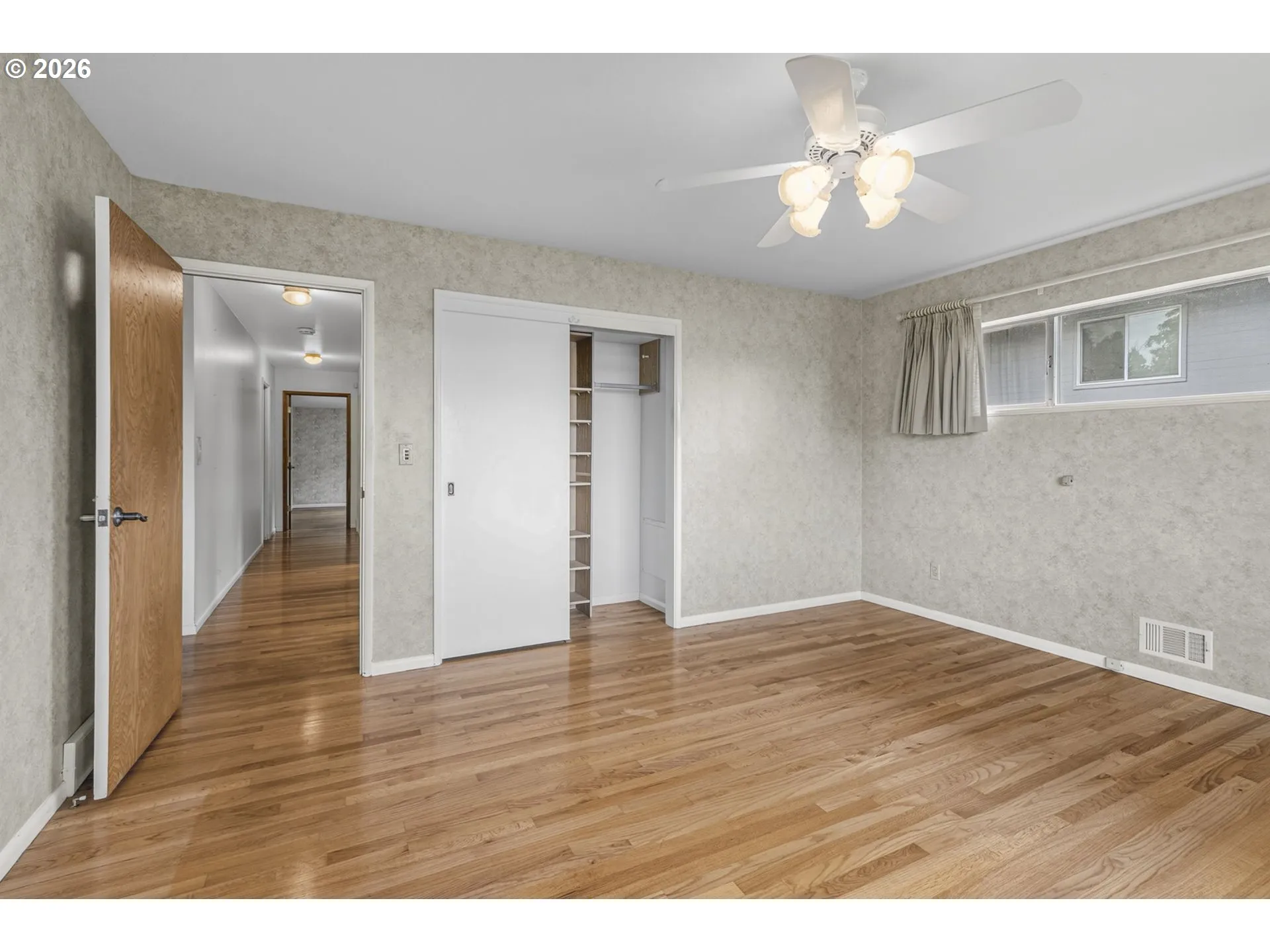 Bedroom-# 1