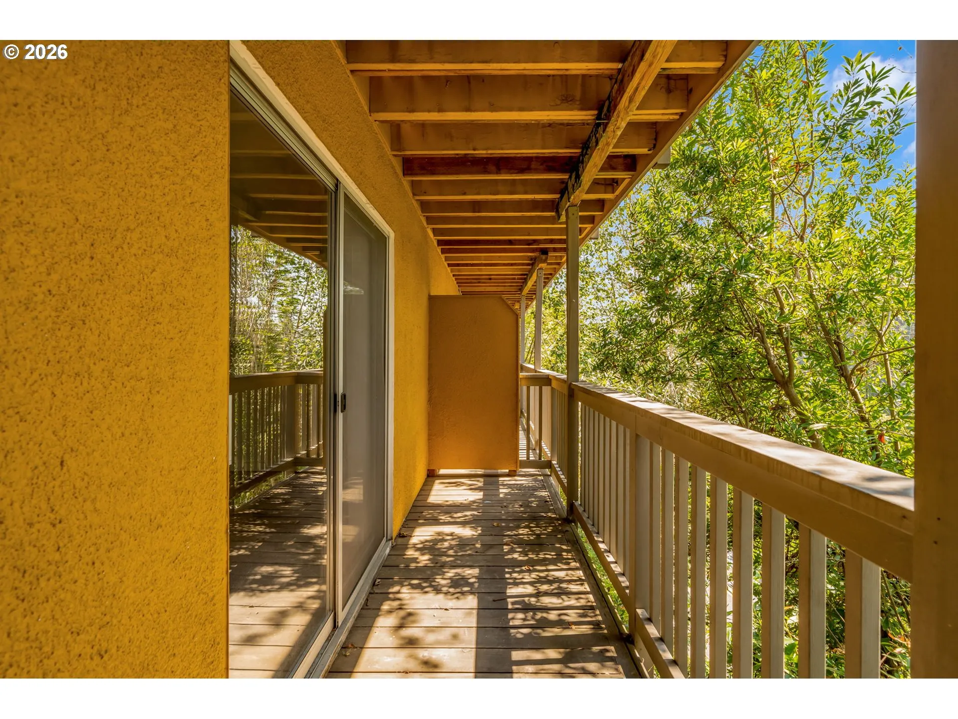 Deck-Lower