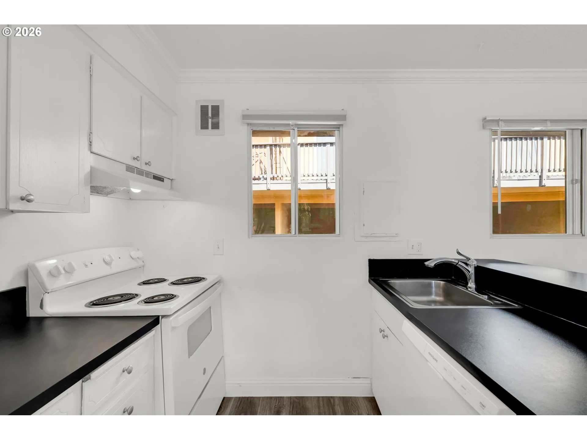 Kitchen-Oven