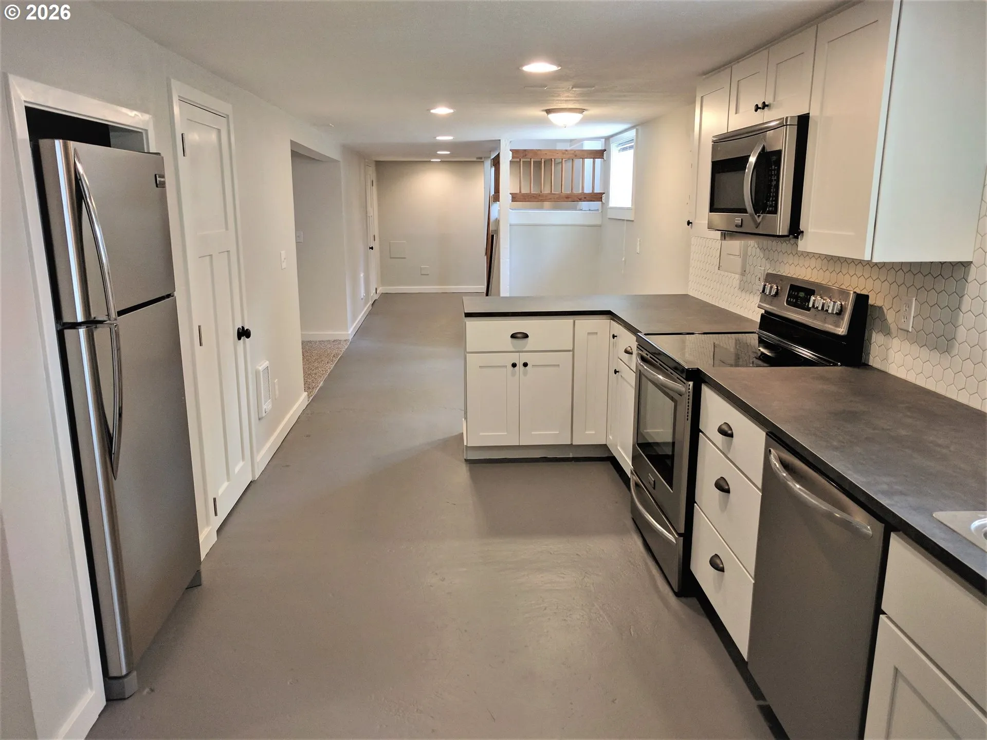 Lower Unit