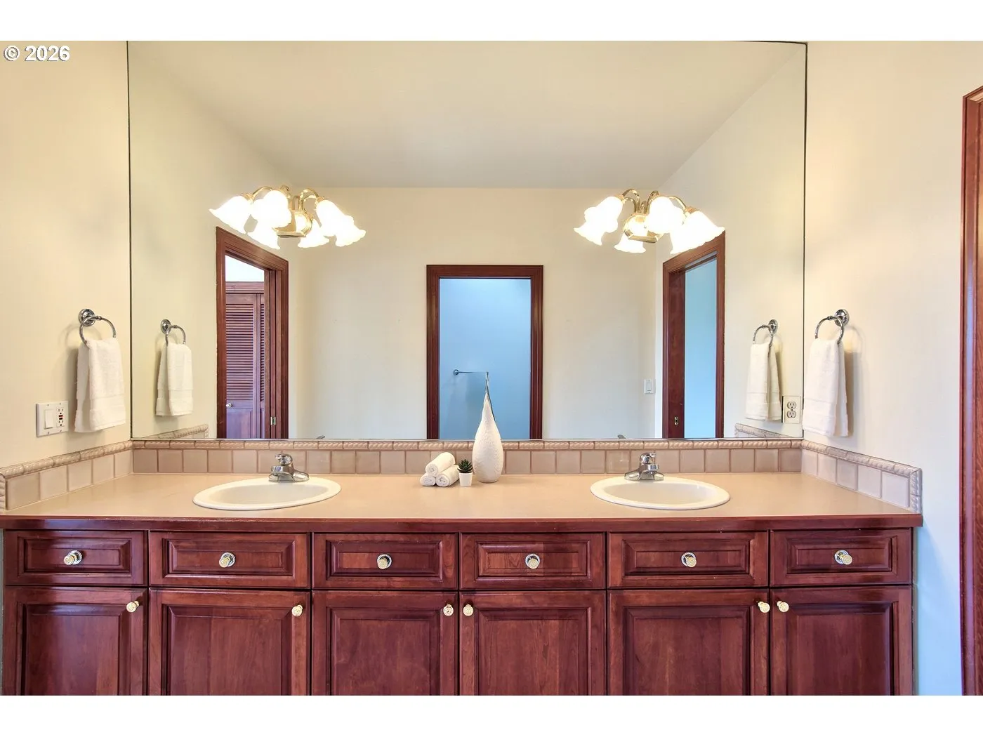 Bathroom-Jack and Jill