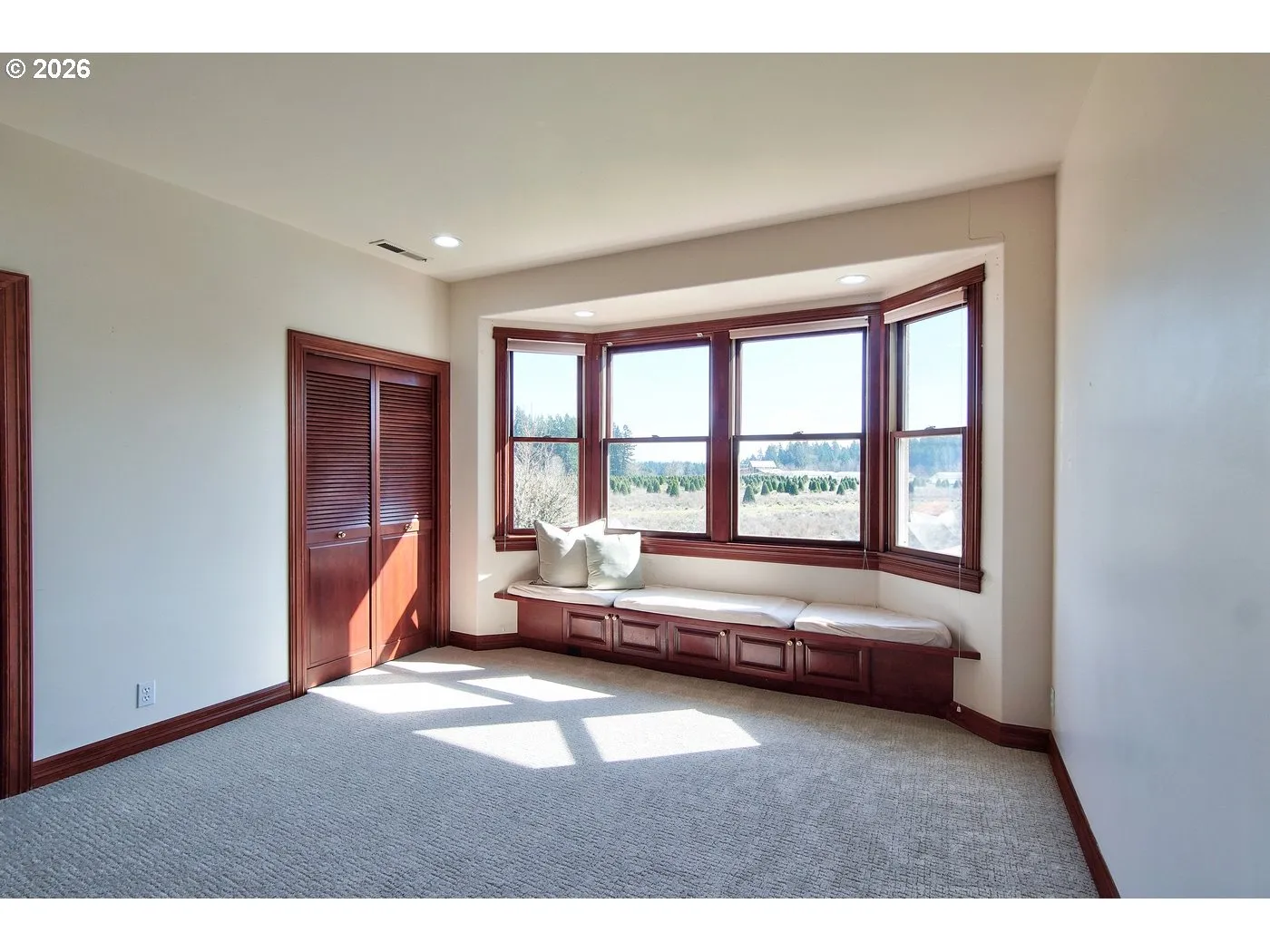 Bedroom-Upper