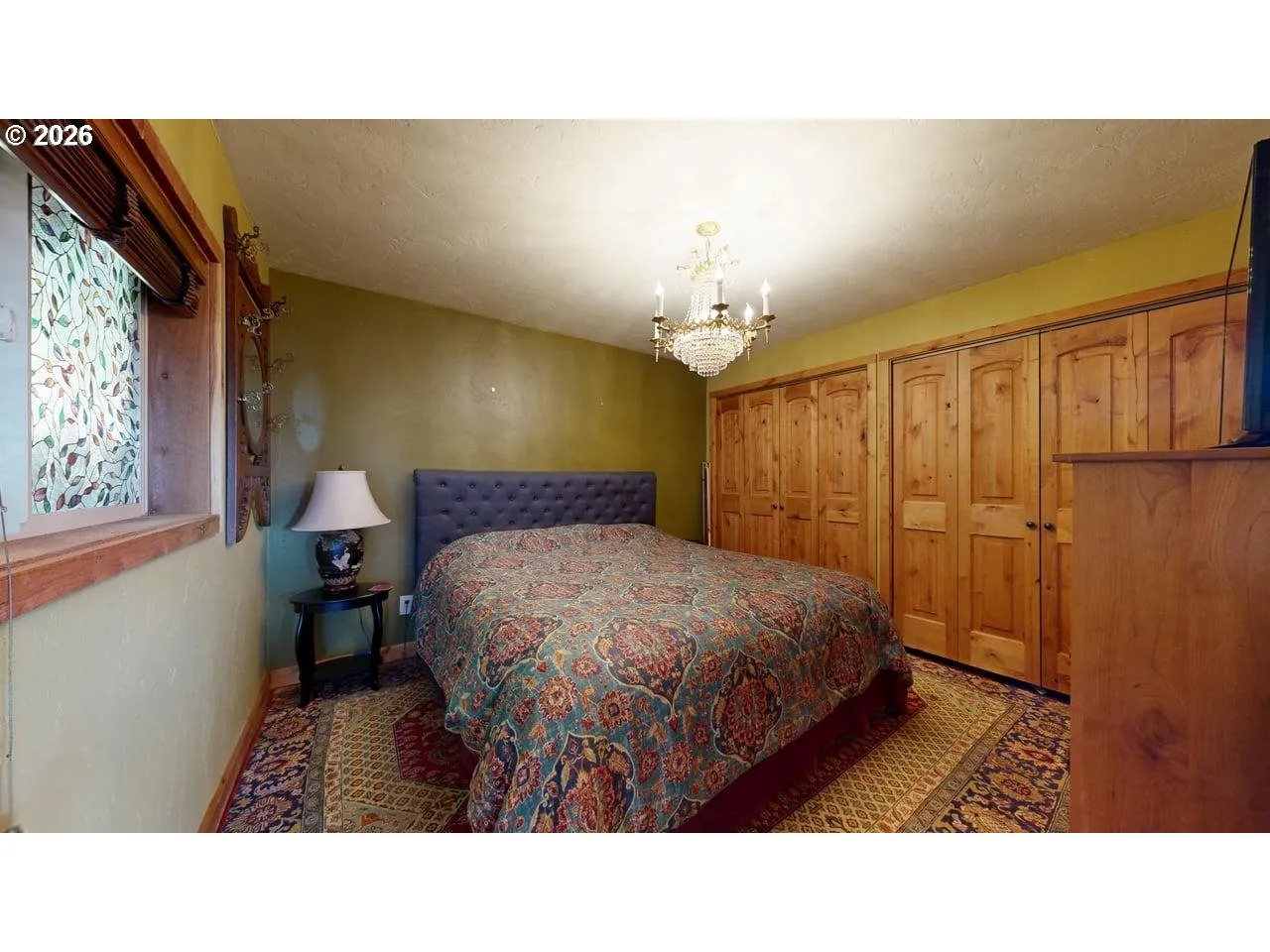 Bedroom, Primary