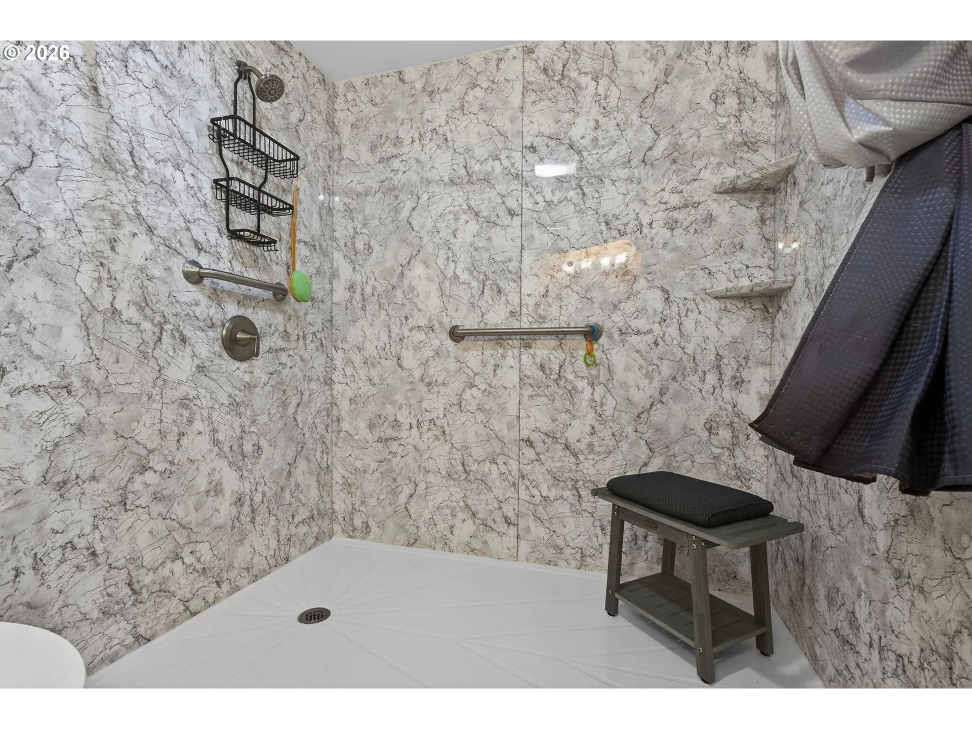 Bedroom, Primary
