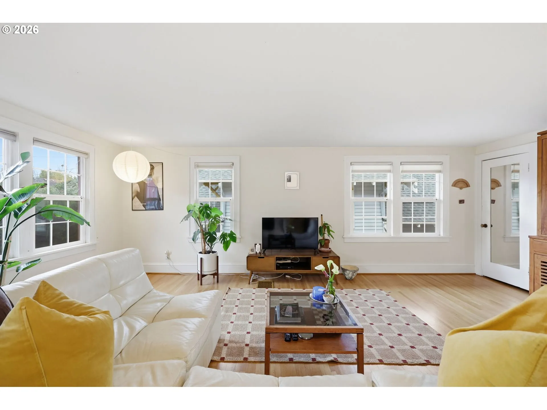 Living Room/Dining Room-Upper