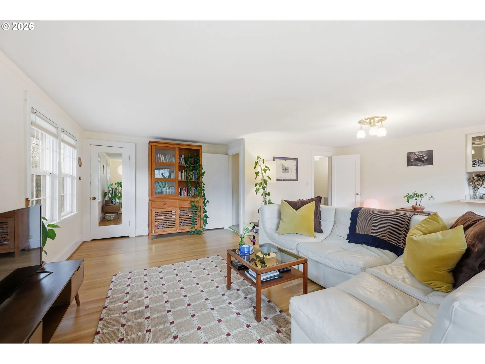 Living Room/Dining Room-Upper