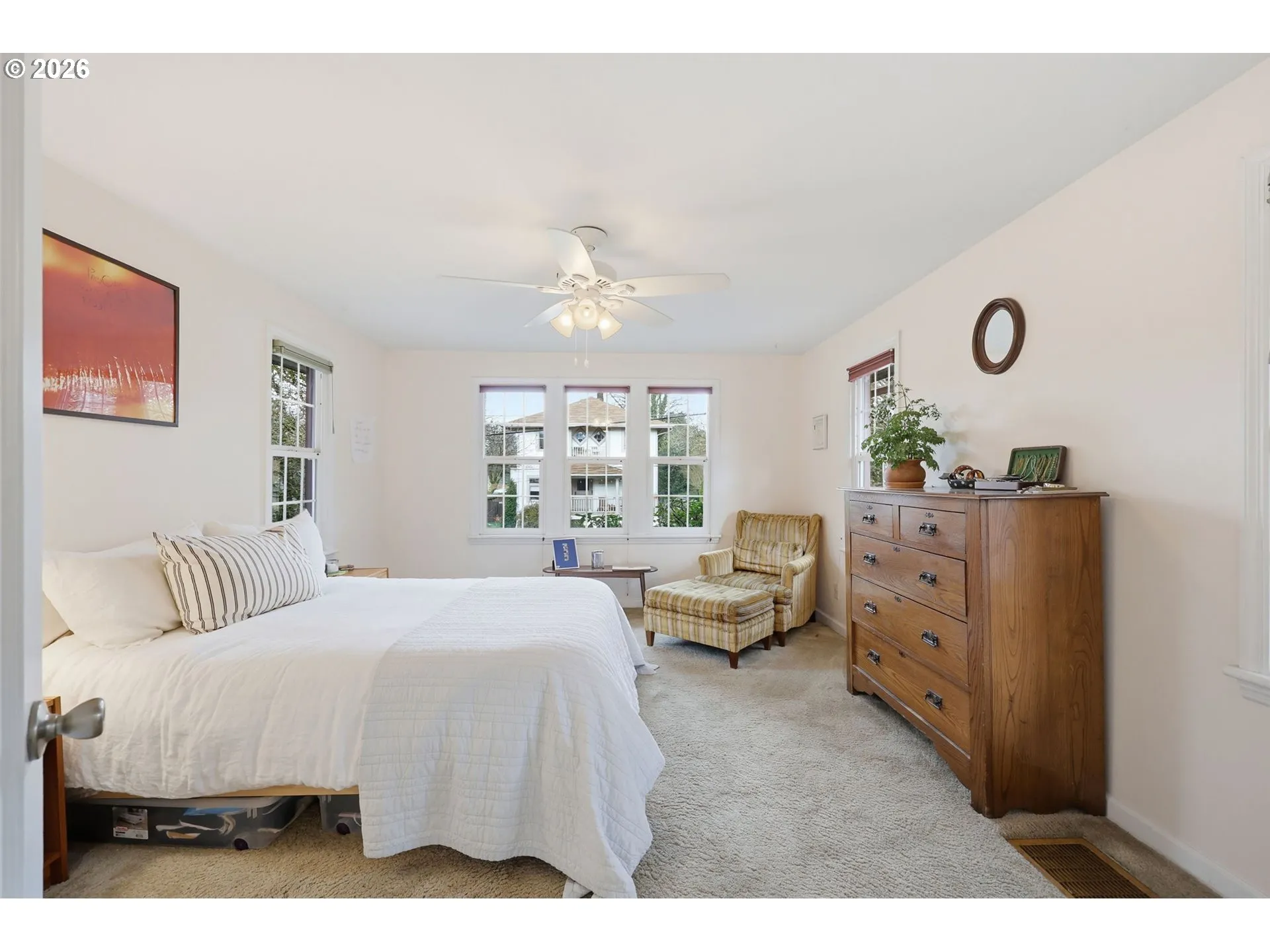 Primary Bedroom-Upper