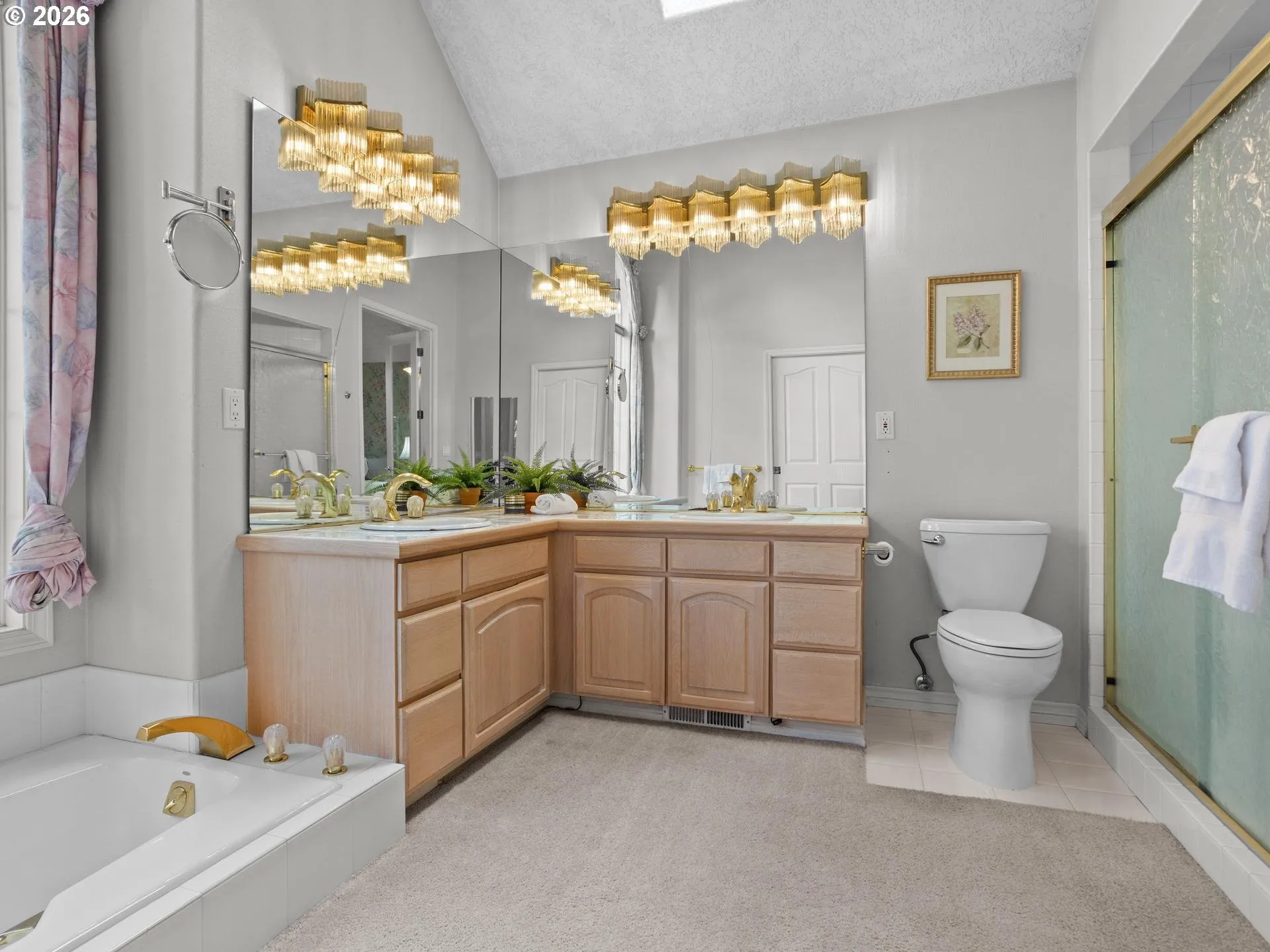 Primary Bedroom-Attached Bathroom