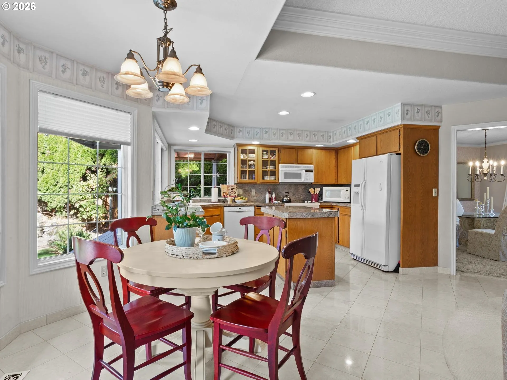 Kitchen/Nook-Eating Area