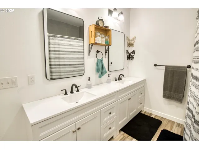 Owner's Suite Bathroom-Double Sinks