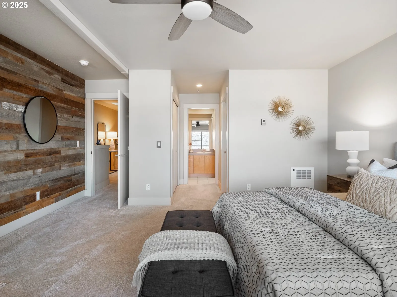 Bedroom, Primary