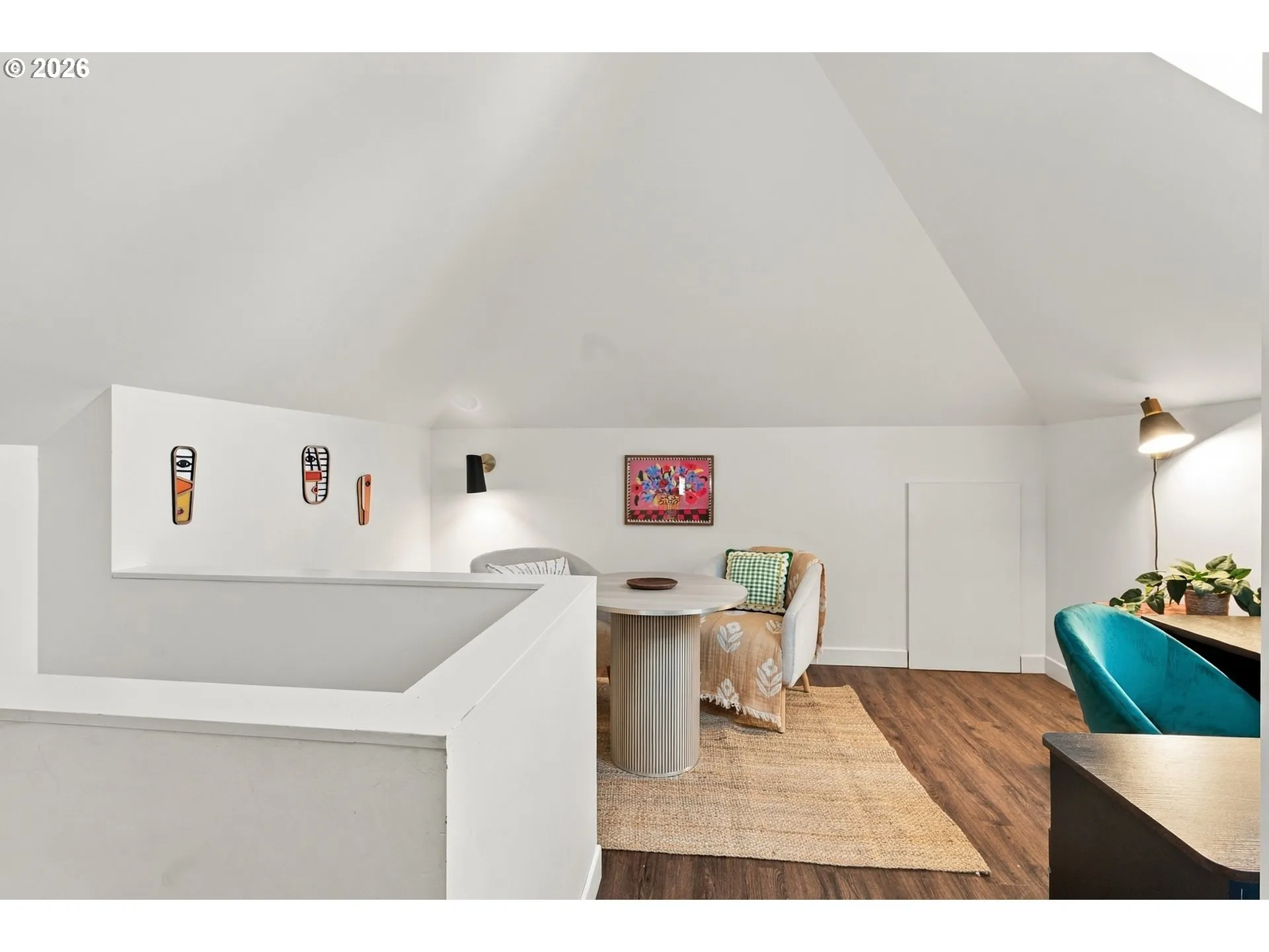 Den/Office-Upper