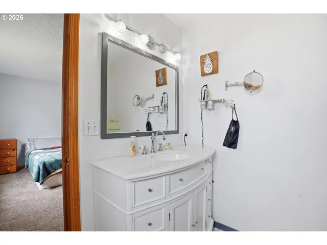 Owner's Suite Bathroom-Walk in Shower