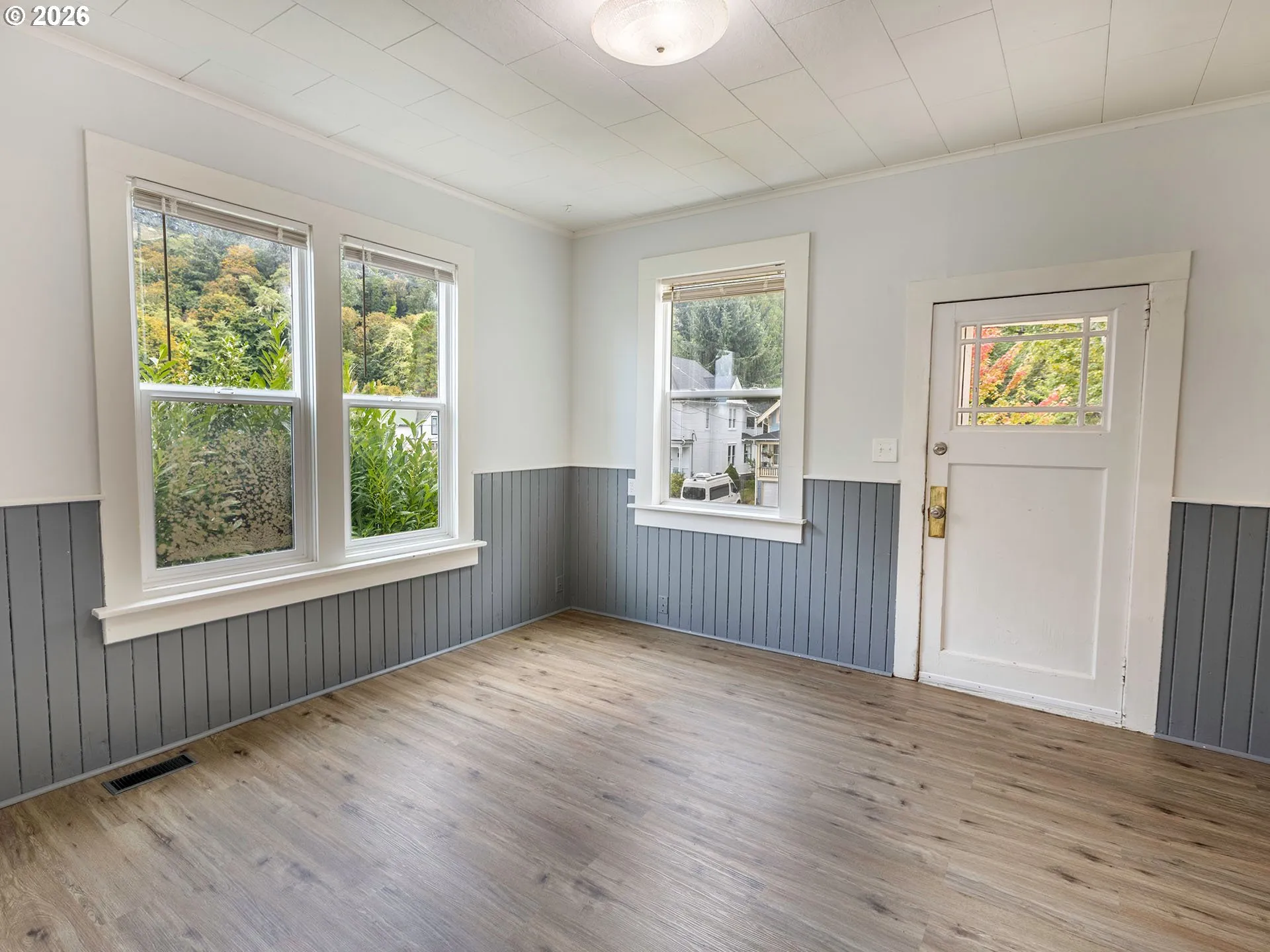 Living Room/Entrance-# 2