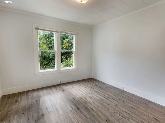 Primary Bedroom-Main