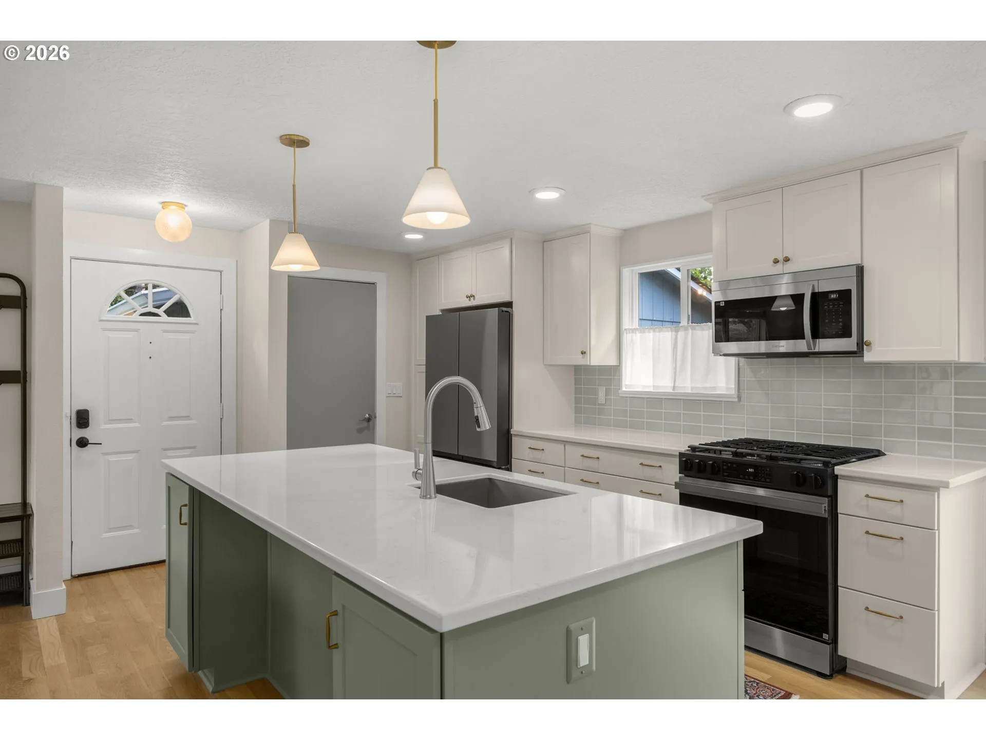 Kitchen-Island