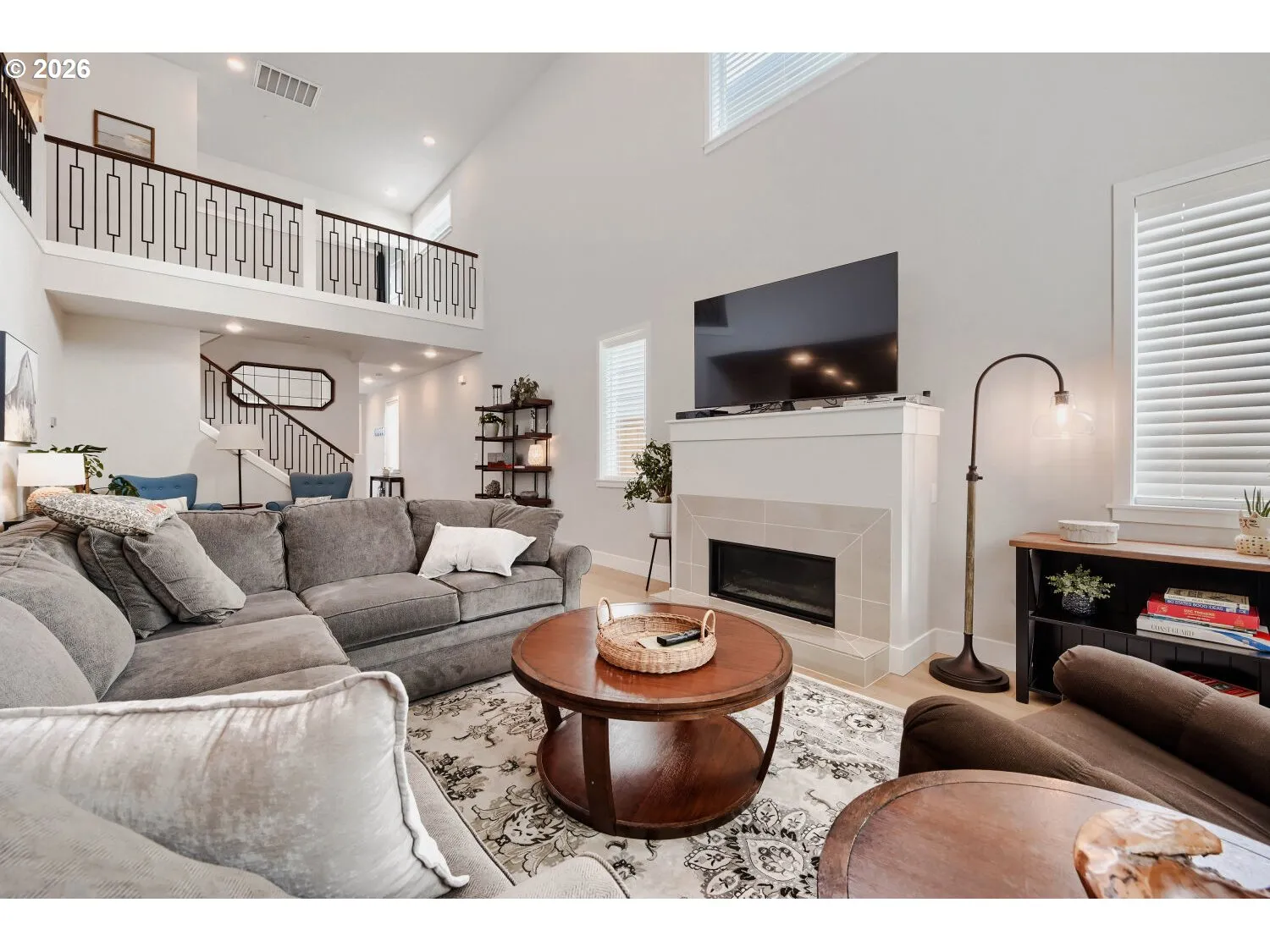 Living Room-Fireplace