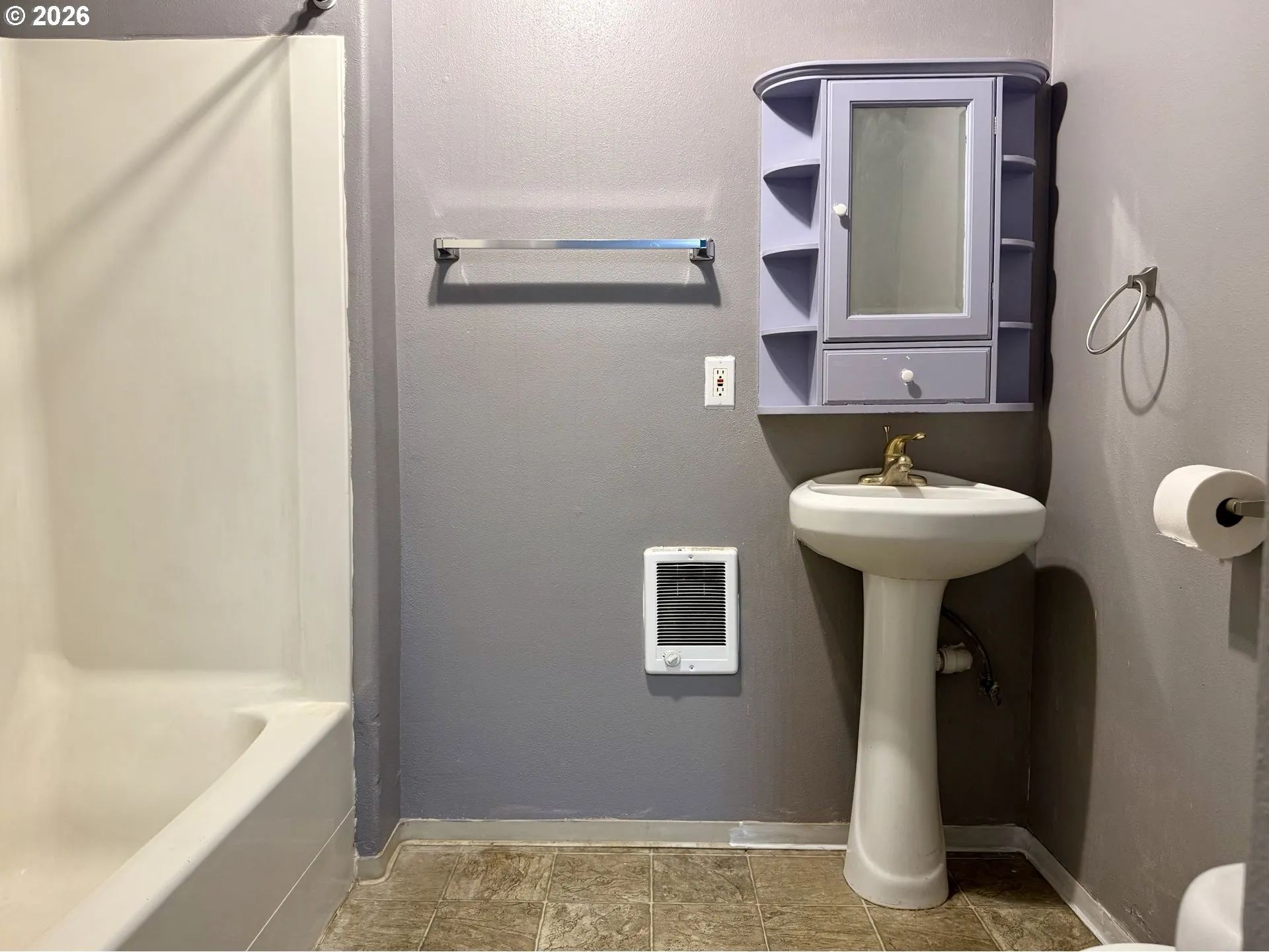 Bathroom, Attached