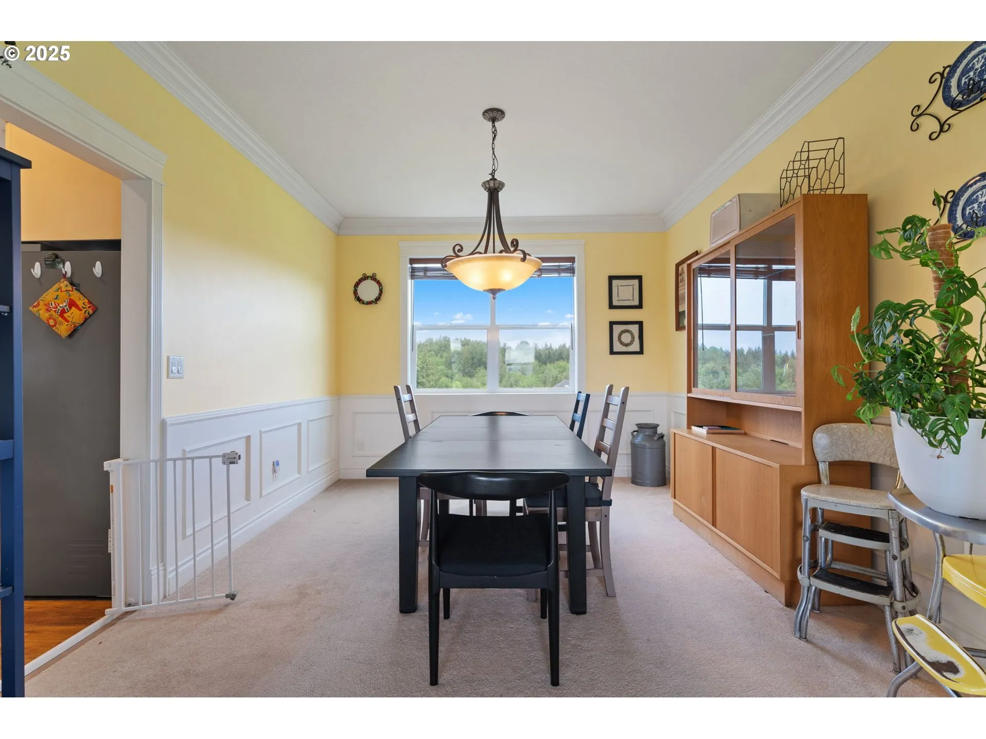 Dining Room-Formal