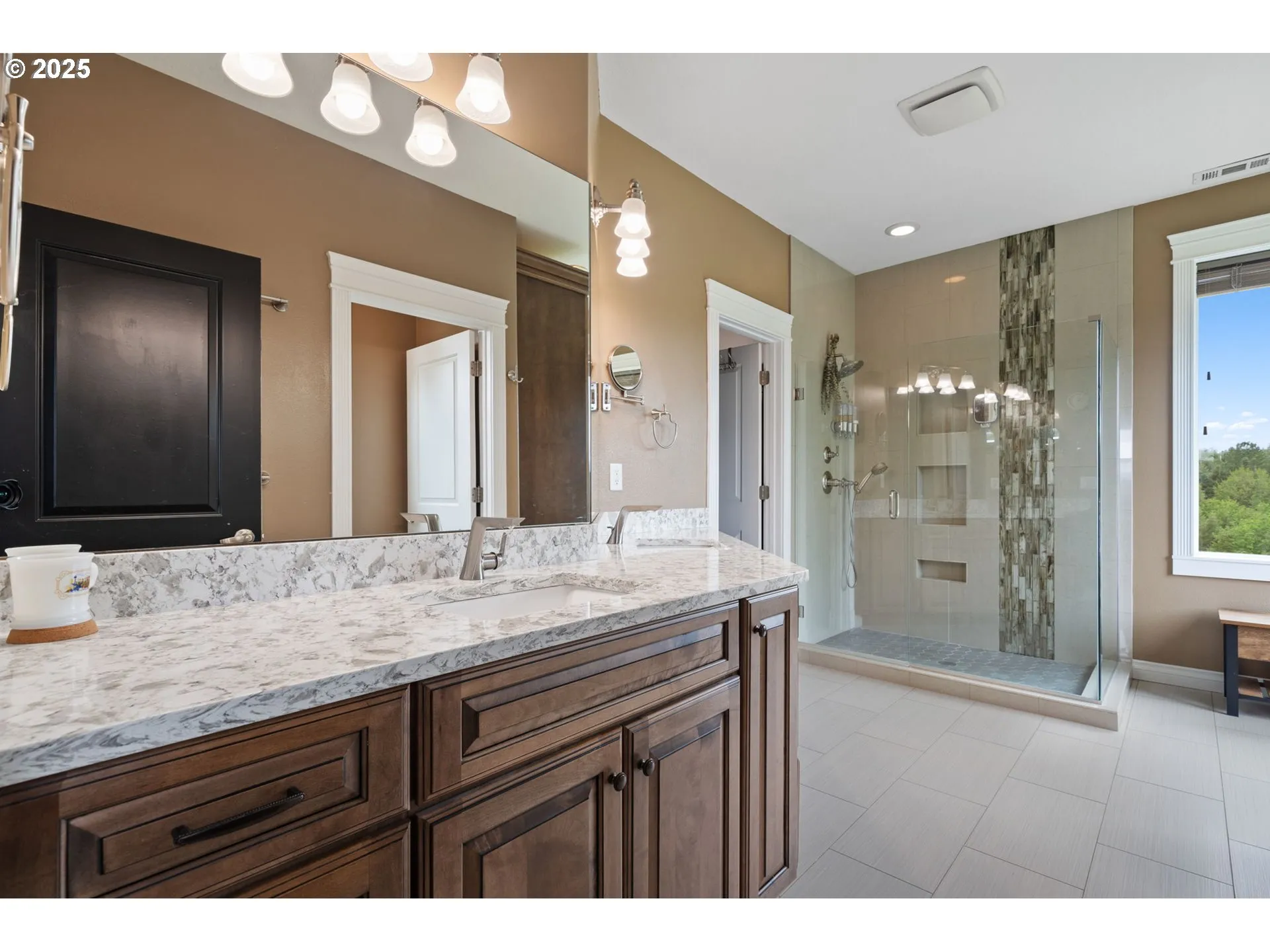 Bathroom, Attached-Double Sinks