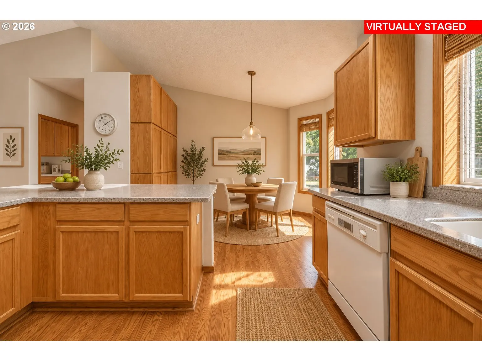 Kitchen/Dining Room-Island