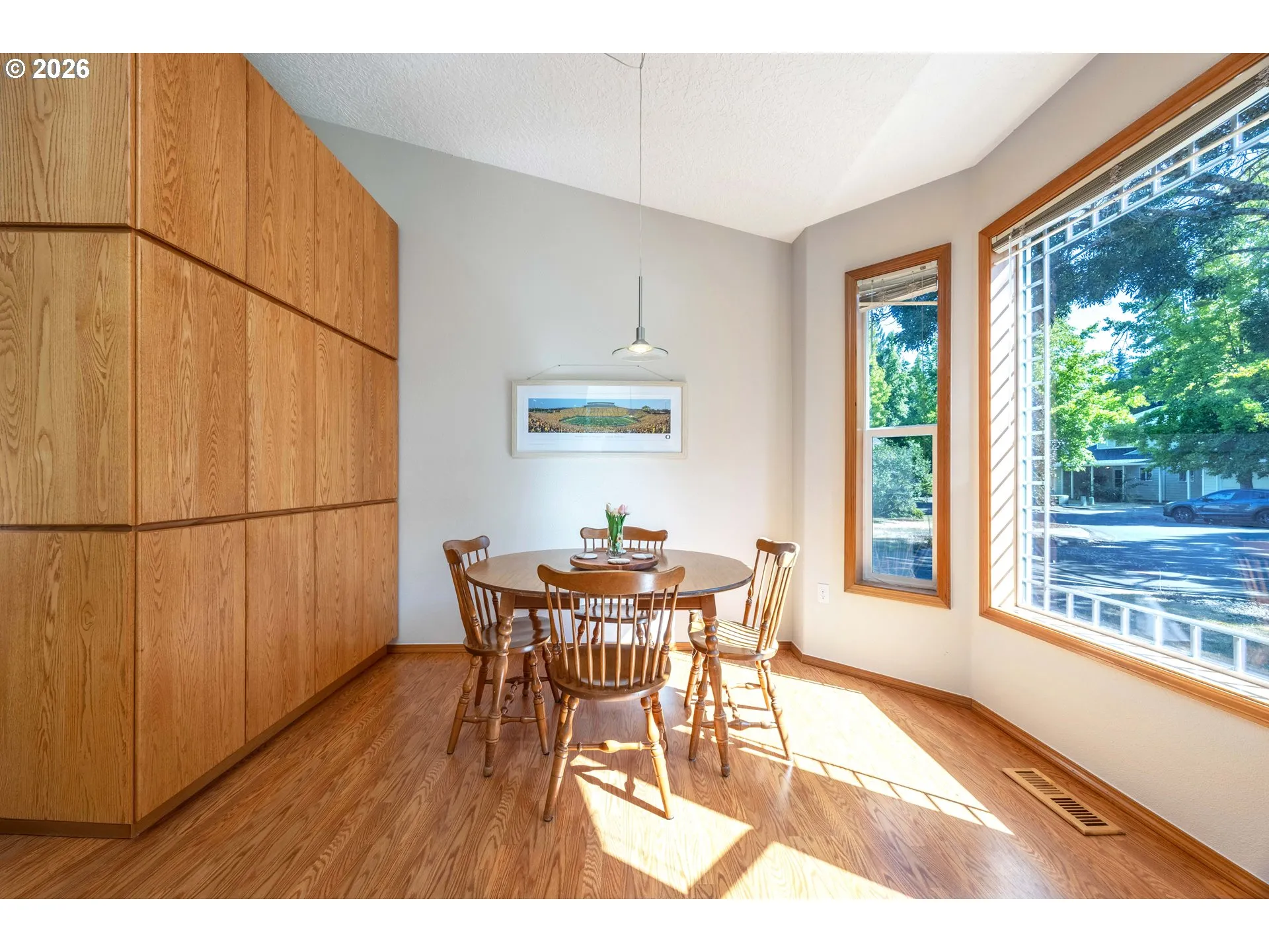 Dining Room-Built-In Cabinets