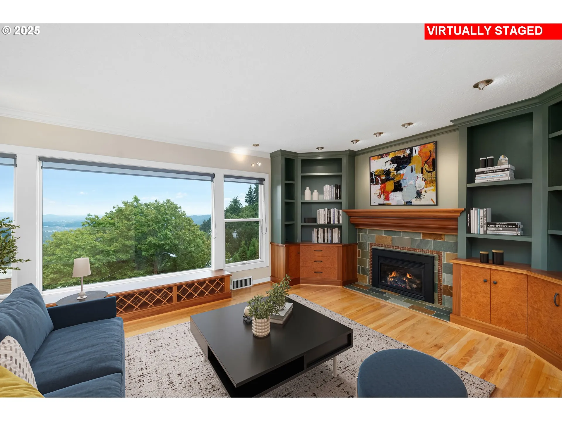 Living Room-Fireplace