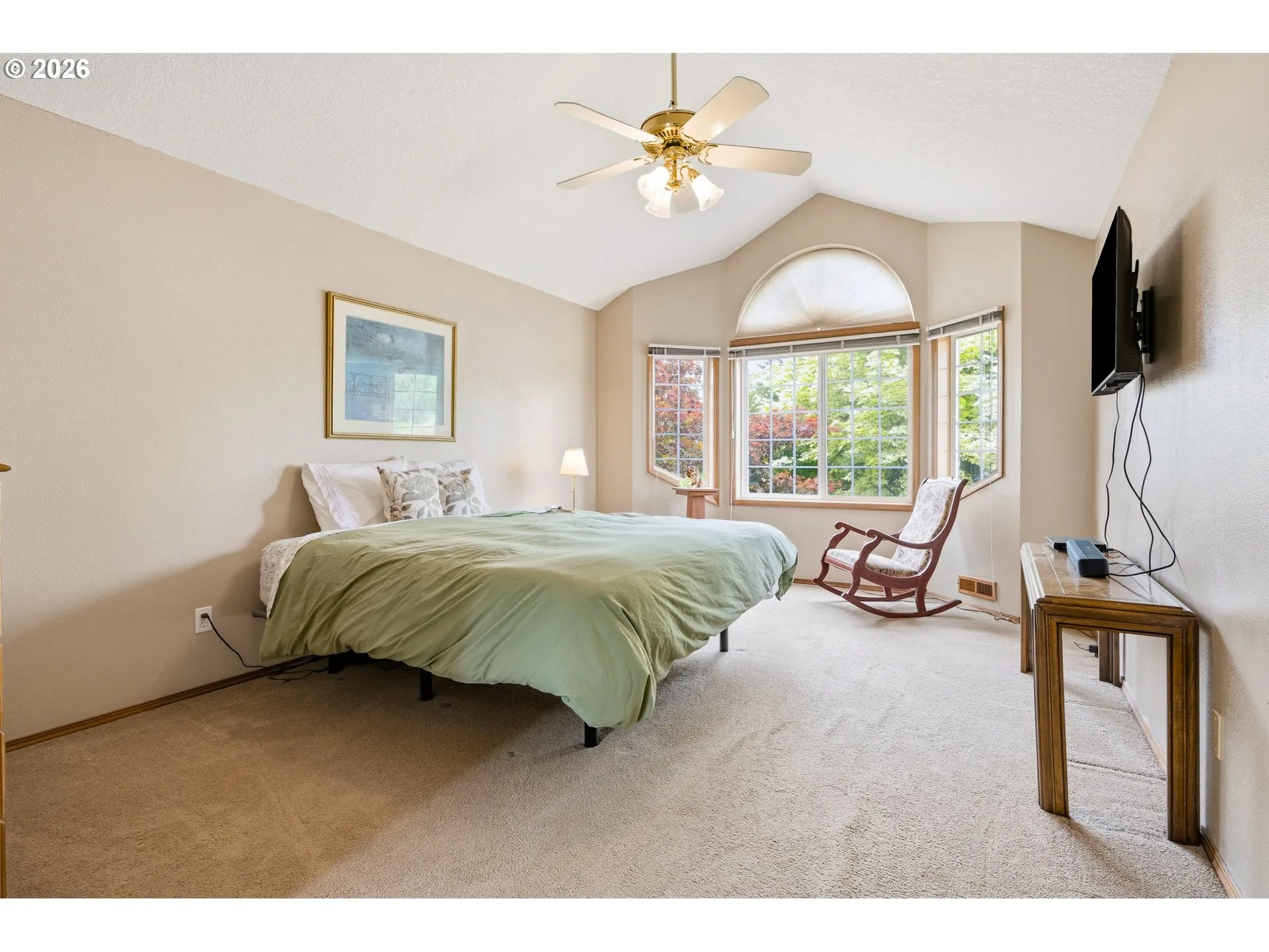 Bedroom, Primary