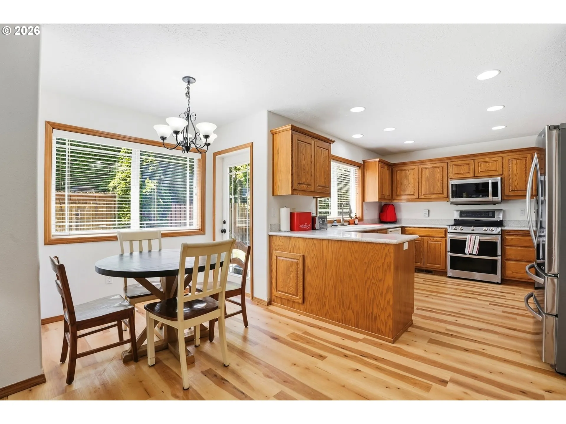 Kitchen/Nook-Eating Area