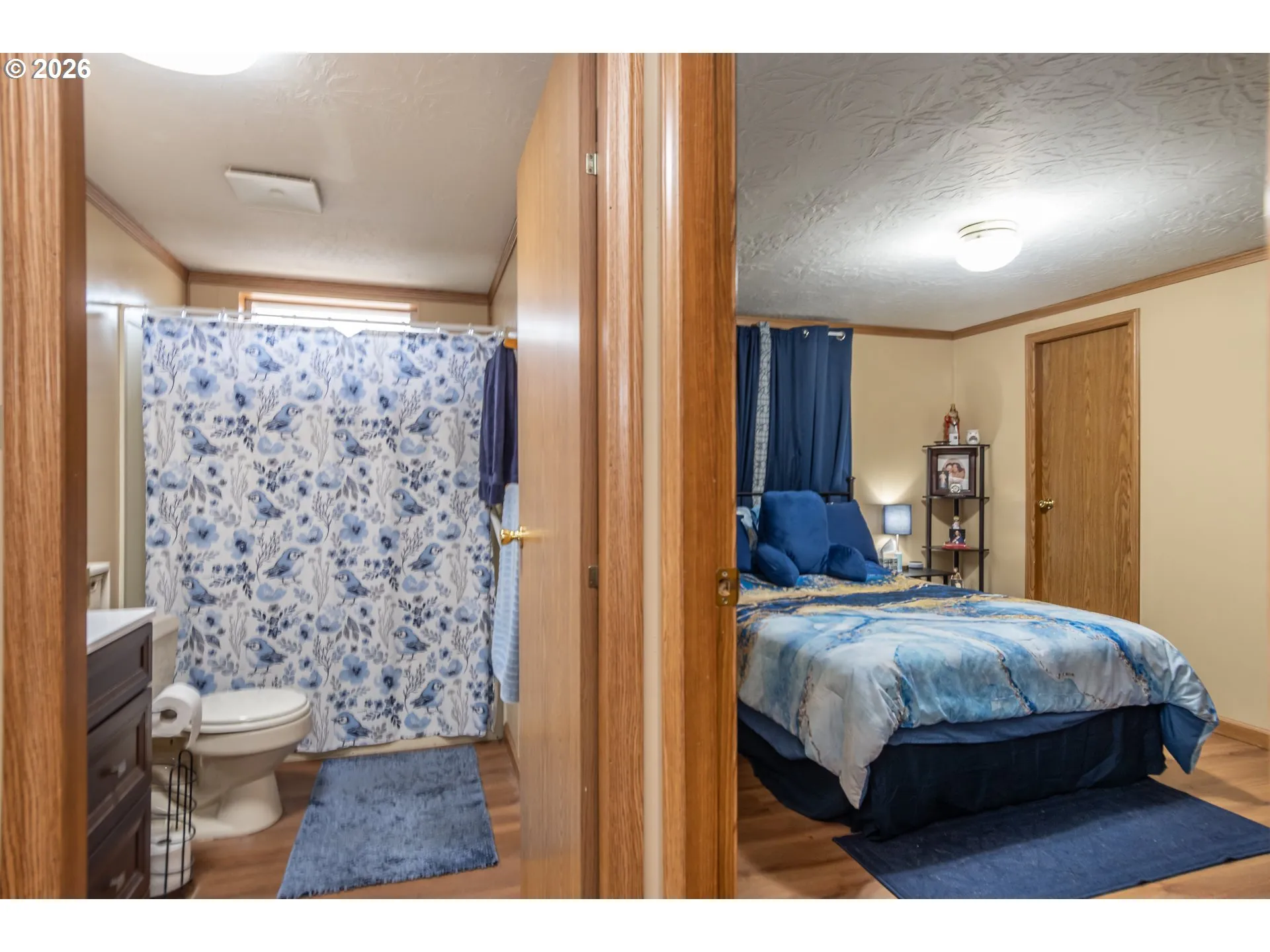 Bedroom-Full Bathroom