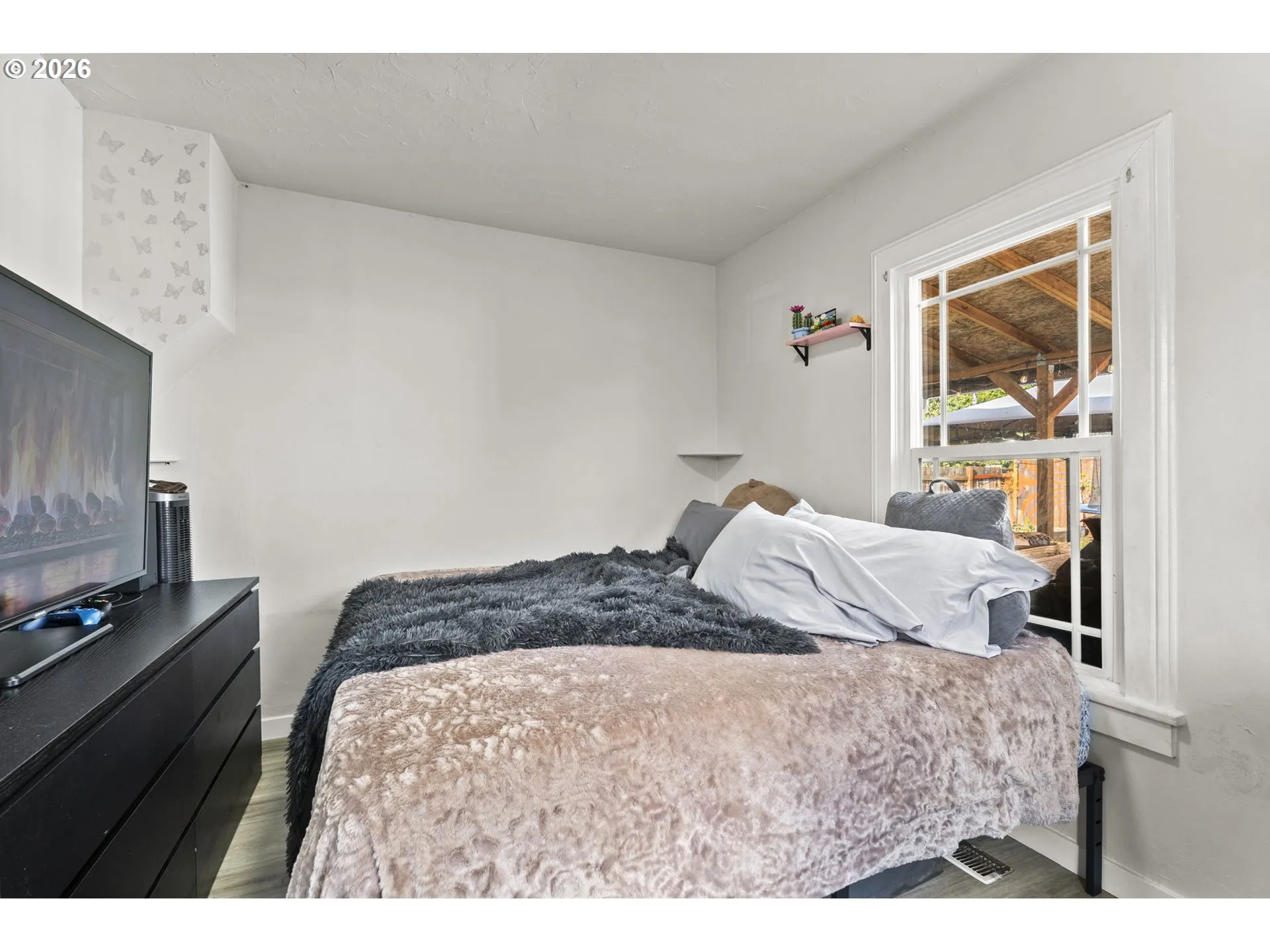 Bedroom-Main